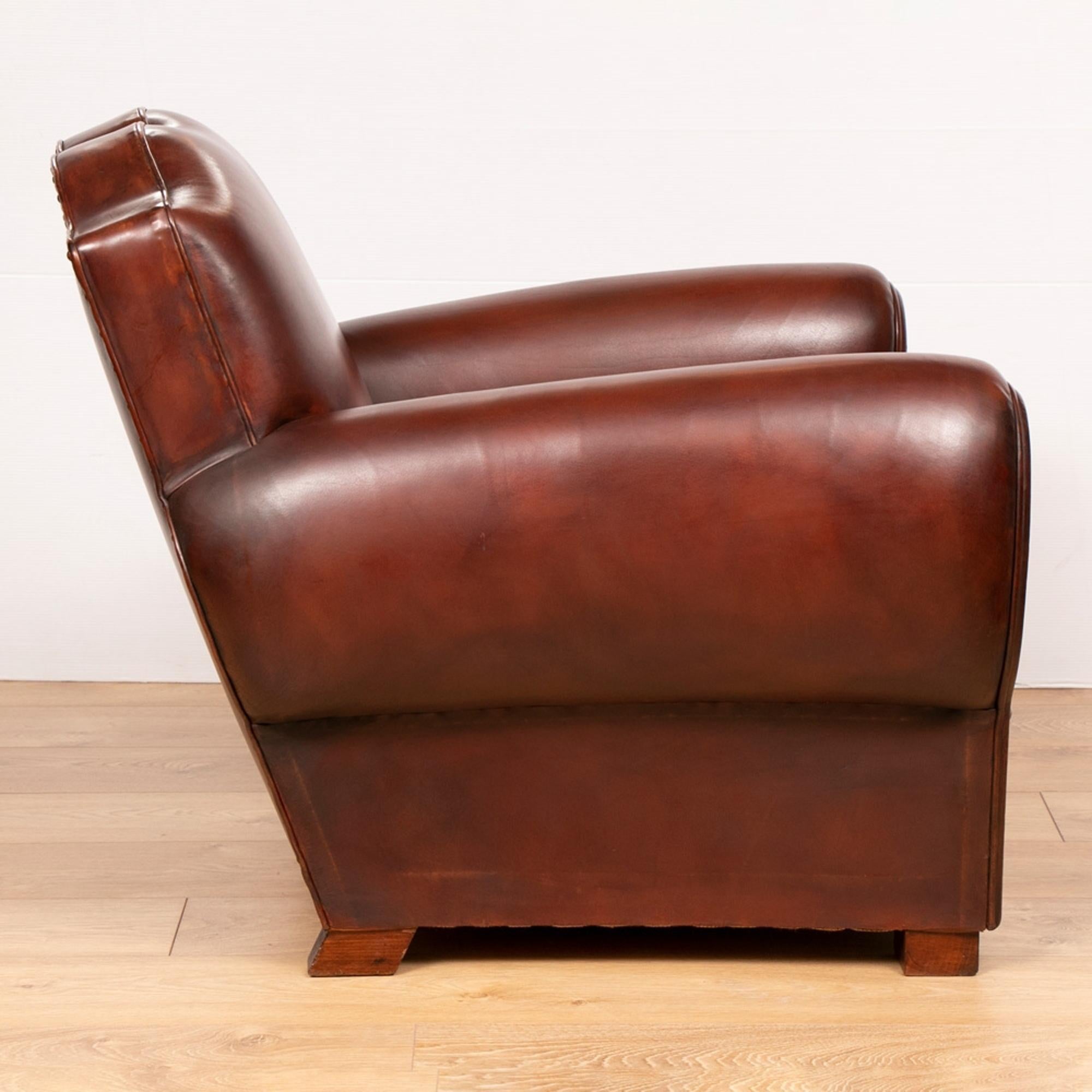Mid-Century Modern Pair of French 1930s Chocolate Brown Leather 