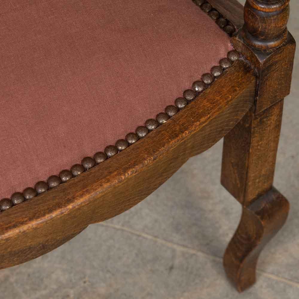 Coppia di sedie in legno smerlato francesi degli anni '30 in vendita 9