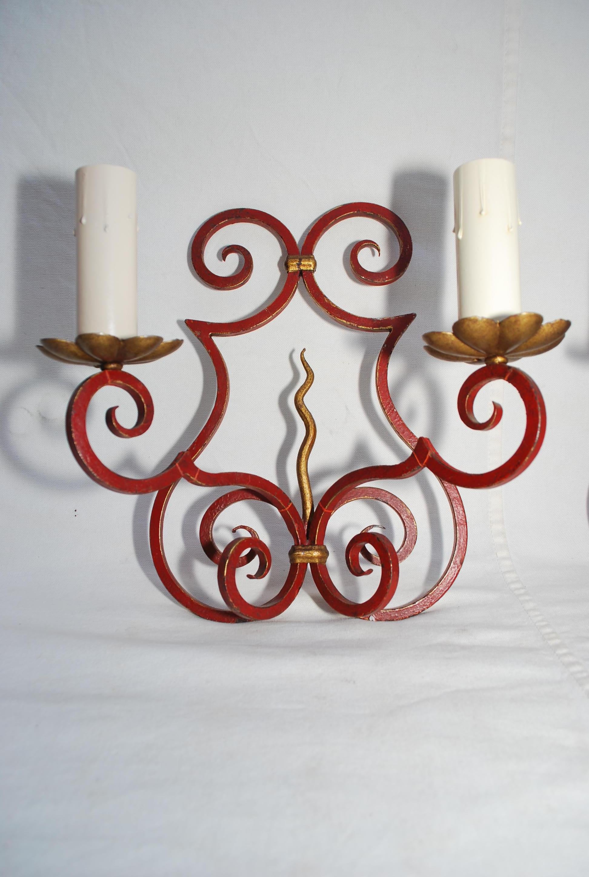 Mid-20th Century Pair of French 1930's wrought iron sconces For Sale