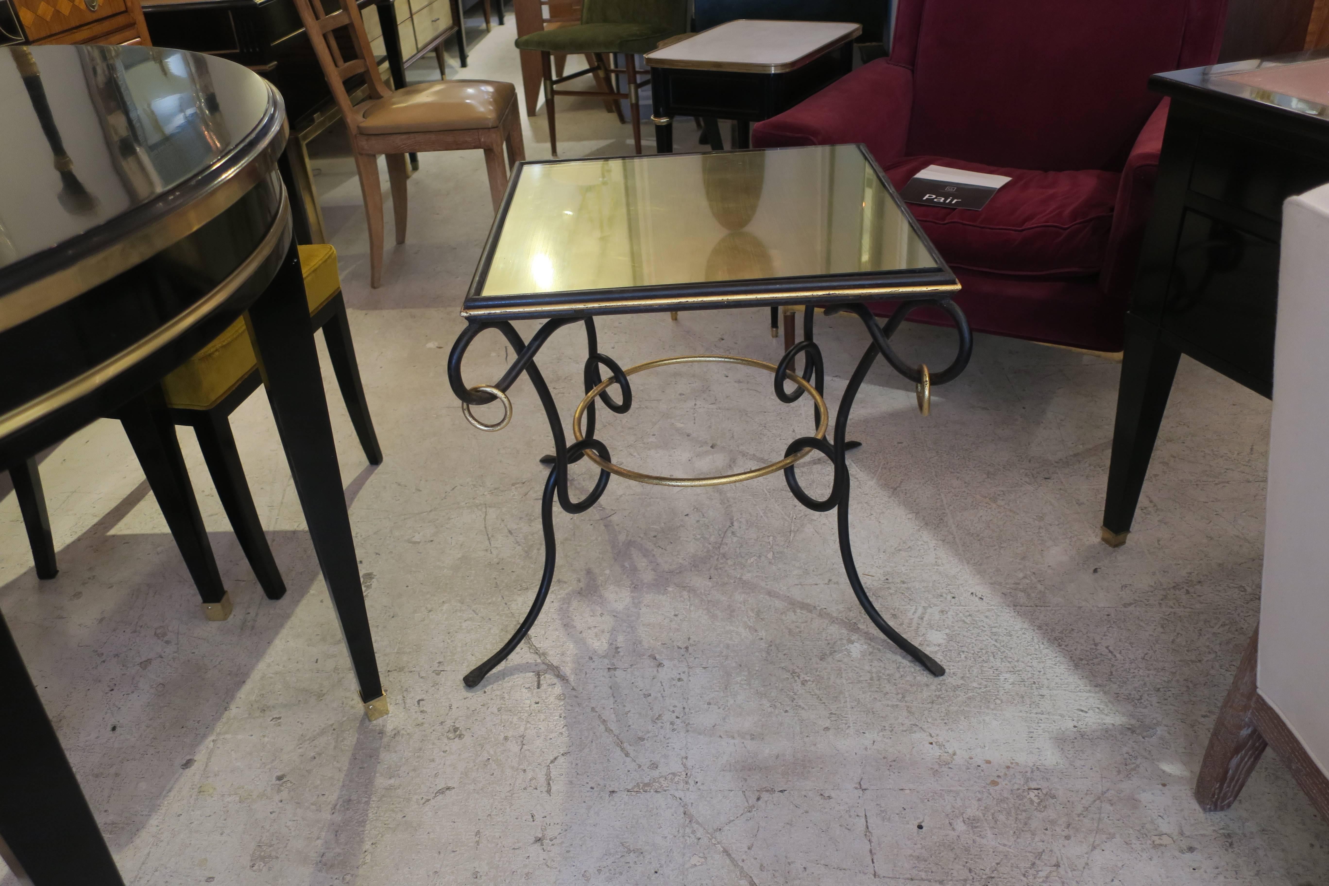 Pair of French 1940s Painted and Gilt Iron Tables with Ring Decoration In Good Condition In New York, NY