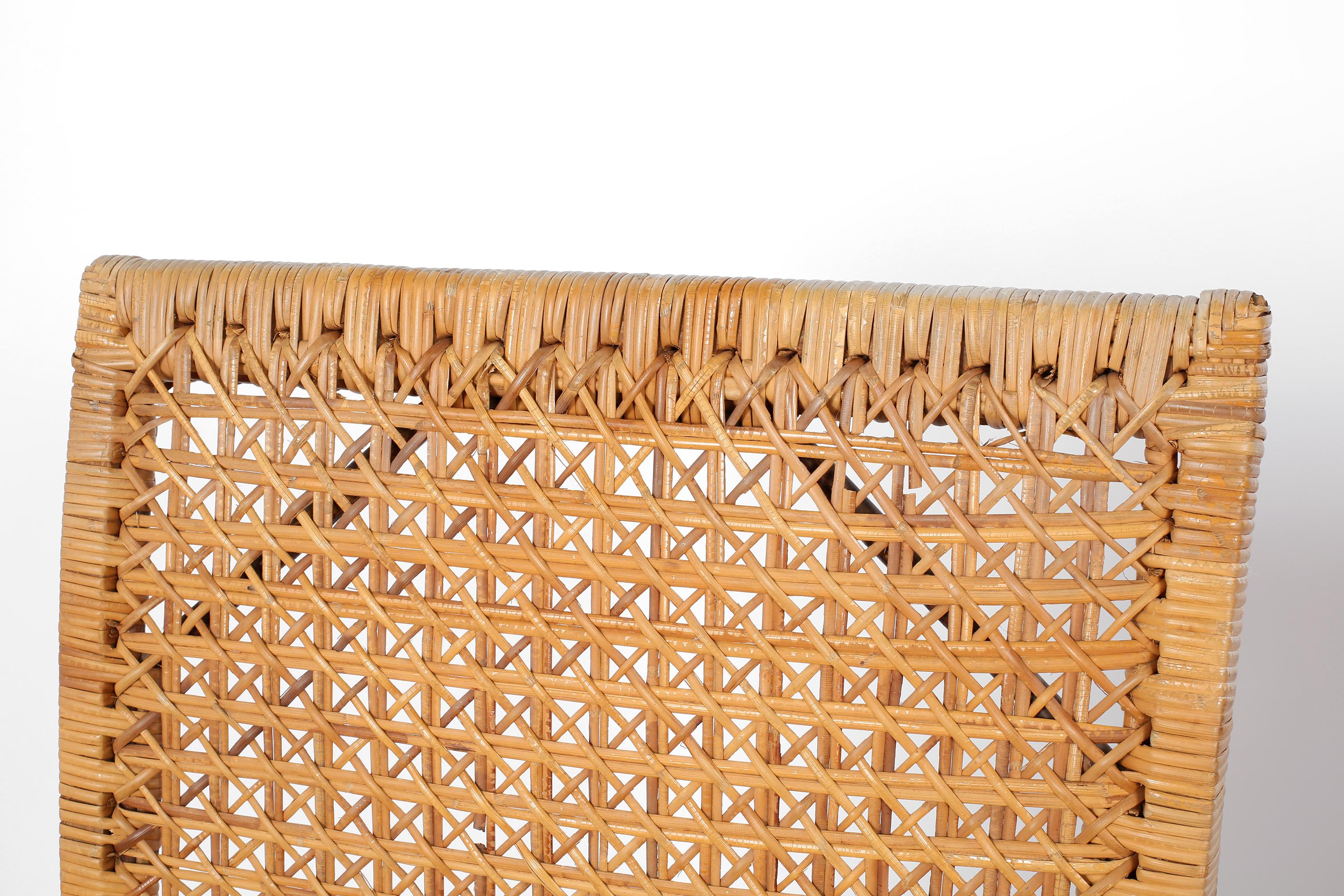 Pair of French 1940s Rattan Loungers 10