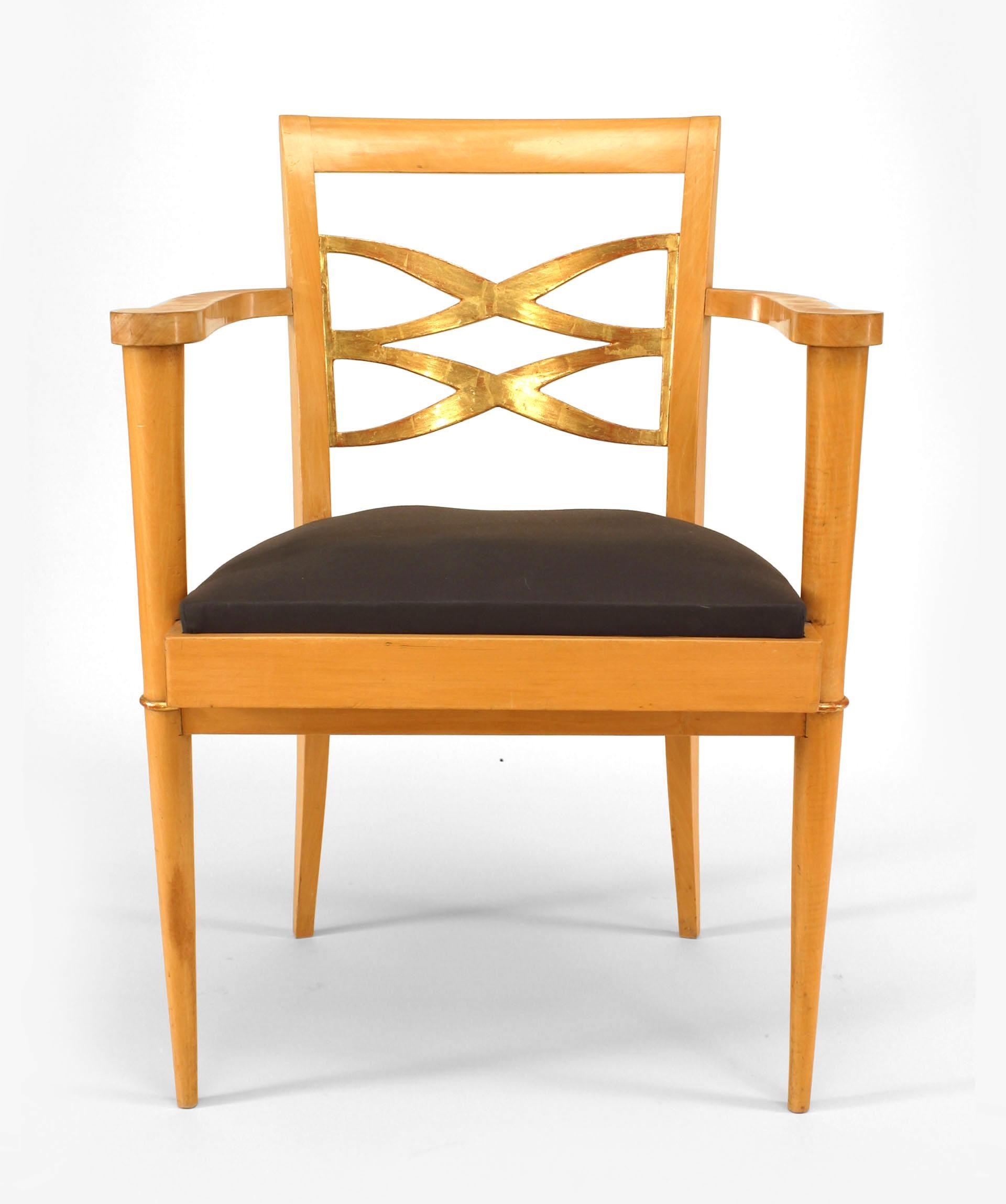 Paar französische vergoldete Sessel aus Bergahornholz (Art déco) im Angebot