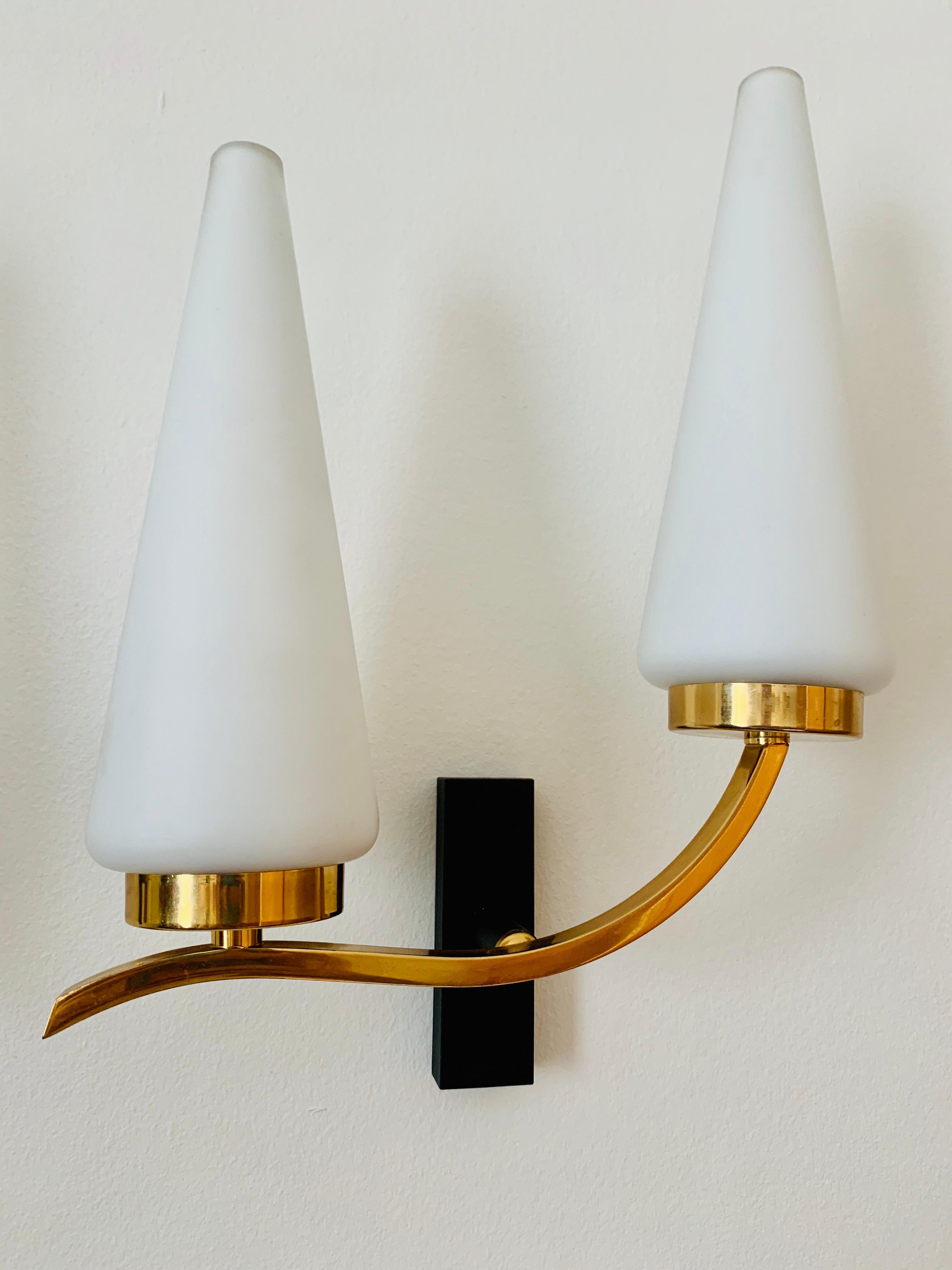 Pair of French 1950s Lunel Wall Lights 9