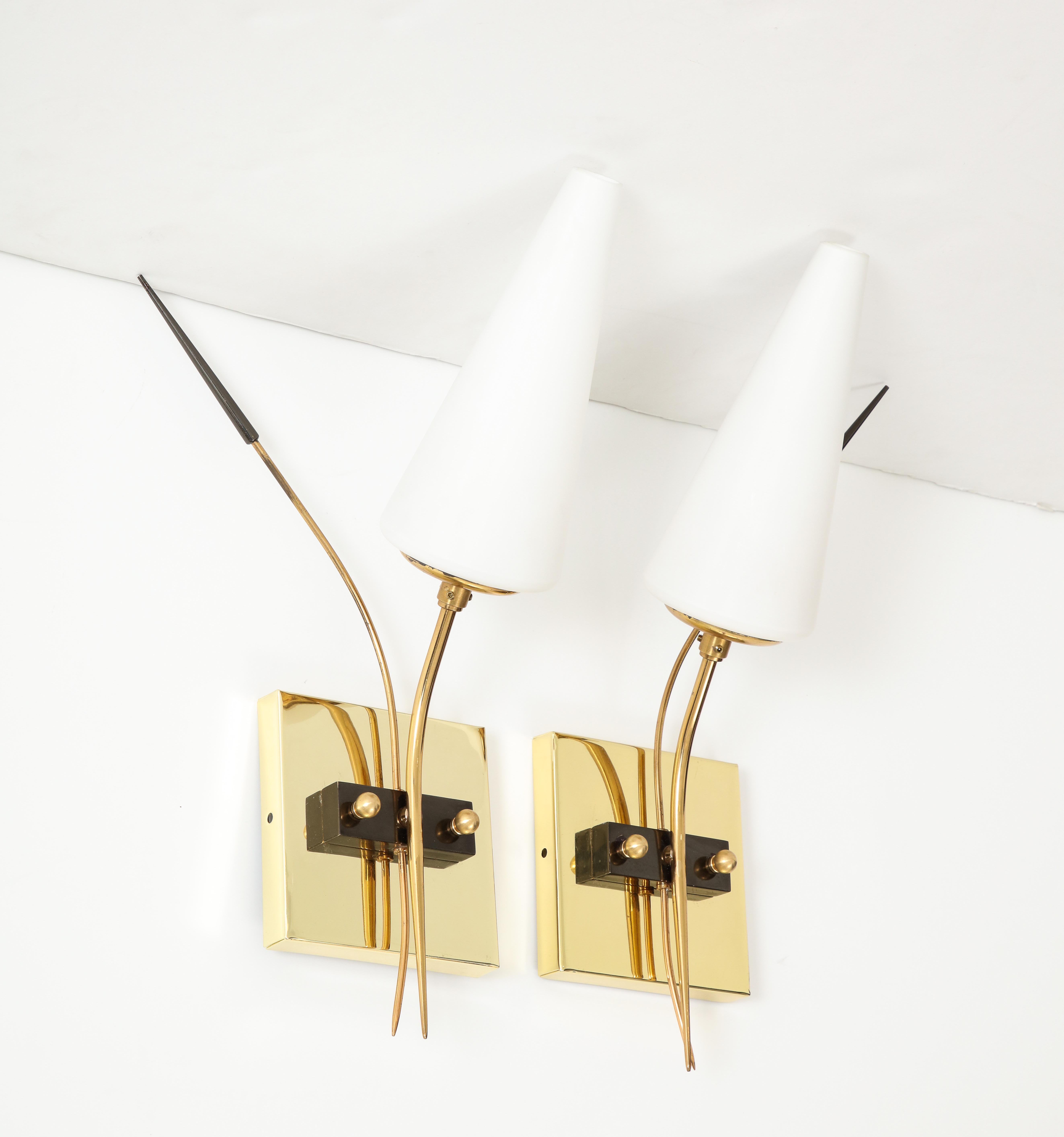 Mid-20th Century Pair of French 1950's Wall Sconces by Lunel For Sale