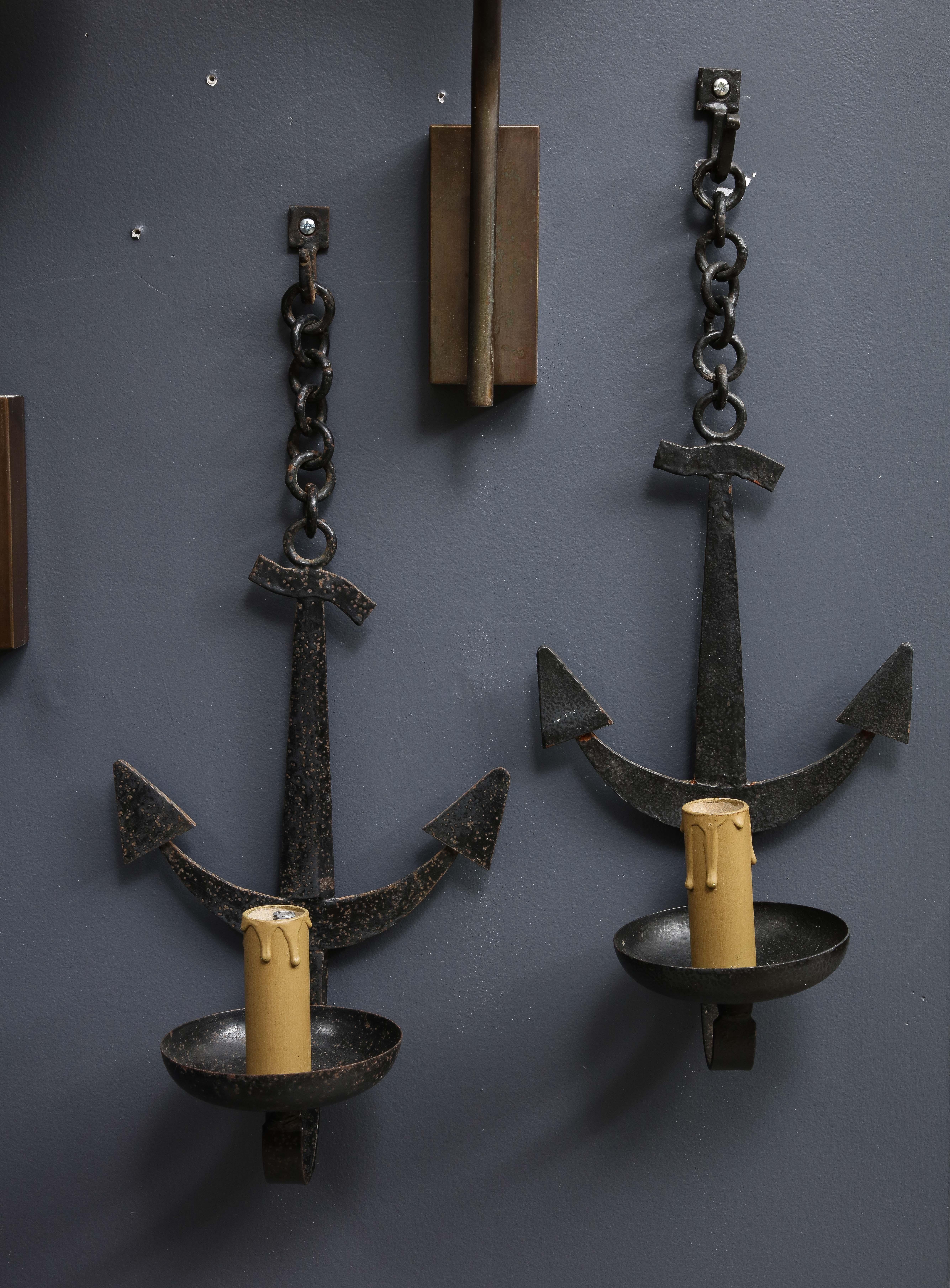 Brutalist Pair of French 1950s Wrought Iron Anchor Shaped Wall Sconces For Sale