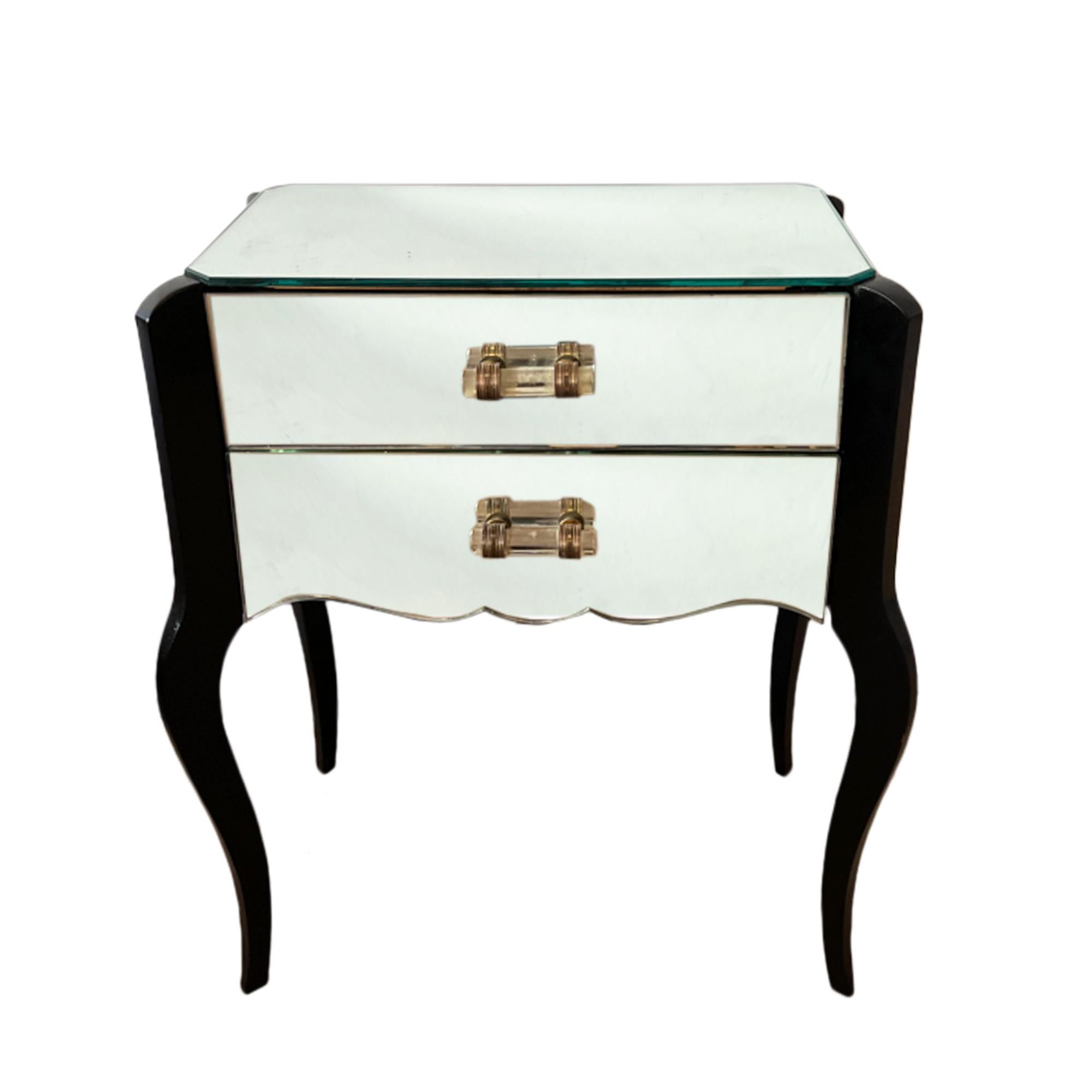 Mid-Century Modern Pair of French 1960s Mirrored Nightstands