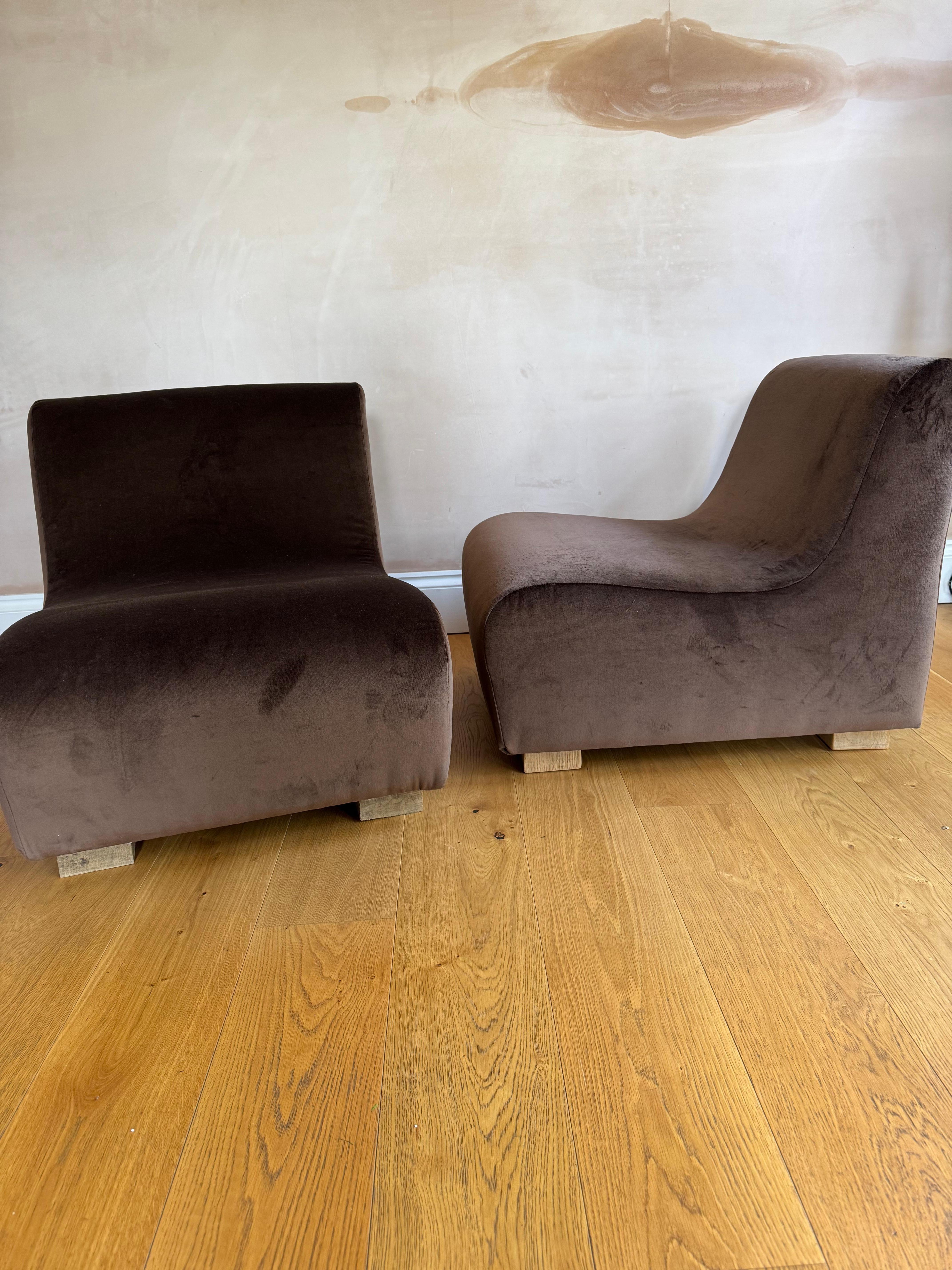 20th Century Pair of French 1970’s low slipper chairs For Sale