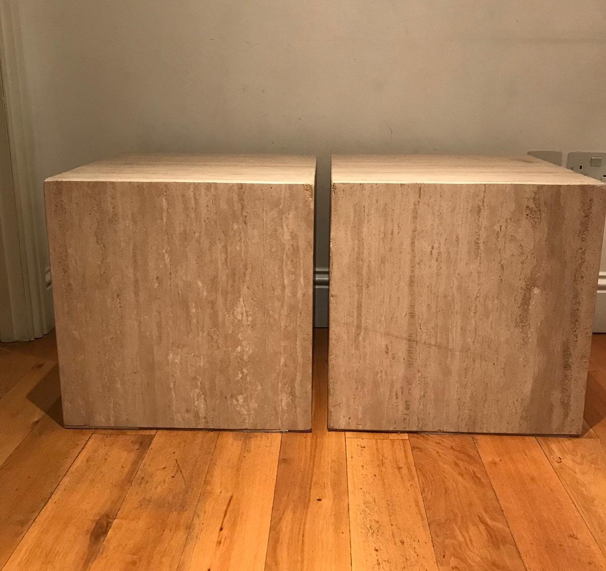 Pair of French 1970s Travertine Tables In Good Condition For Sale In London, GB