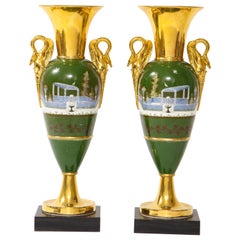 Pareja de jarrones con asa de cisne de porcelana francesa de la época imperio del siglo XIX Old Paris