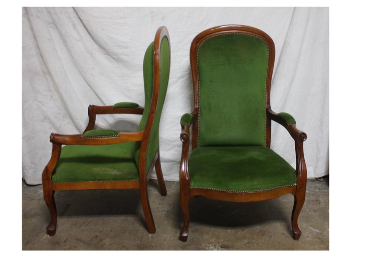 Walnut Pair of French 19th Century Armchairs