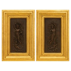 Coppia di targhe da parete in bronzo e legno dorato del periodo Belle Époque del 19° secolo