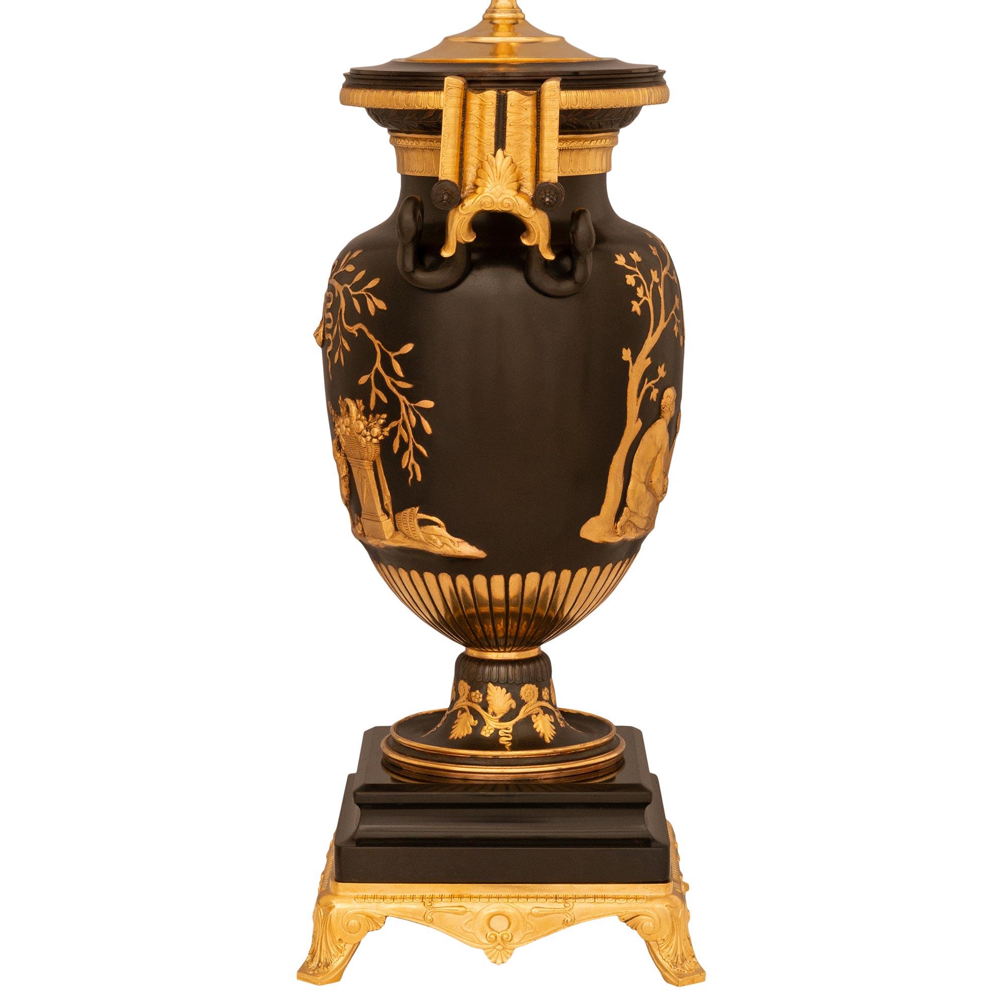Belle Époque Paire de lampes en bronze, marbre et bronze doré d'époque French Belle Epoque du 19ème siècle en vente