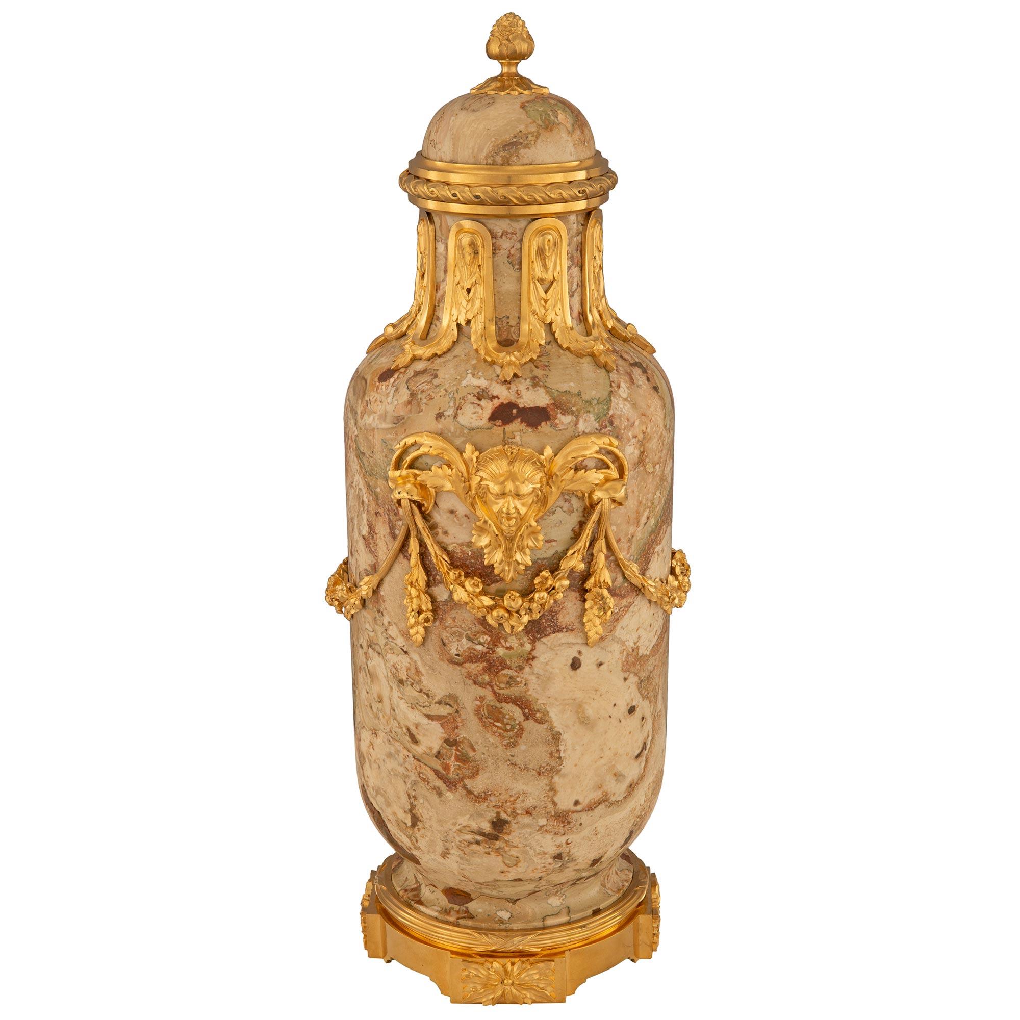 Pair Of French 19th Century Belle Époque Period Ormolu And Marble Lidded Urns In Good Condition For Sale In West Palm Beach, FL