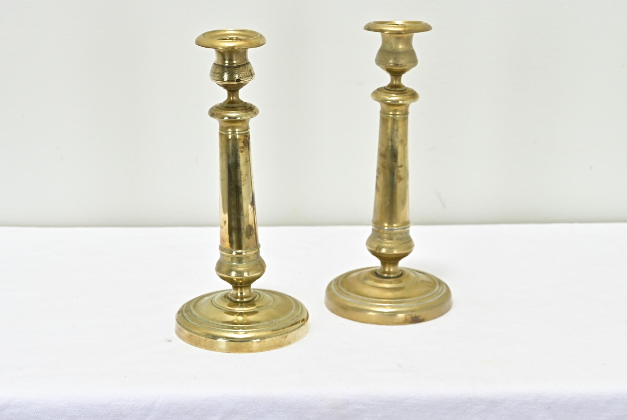 Pair of French 19th Century Brass Candlesticks In Good Condition For Sale In Baton Rouge, LA