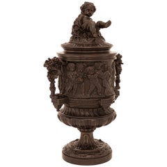 Pareja de urnas francesas con tapa de bronce del siglo XIX, con el sello P.H. Mourey