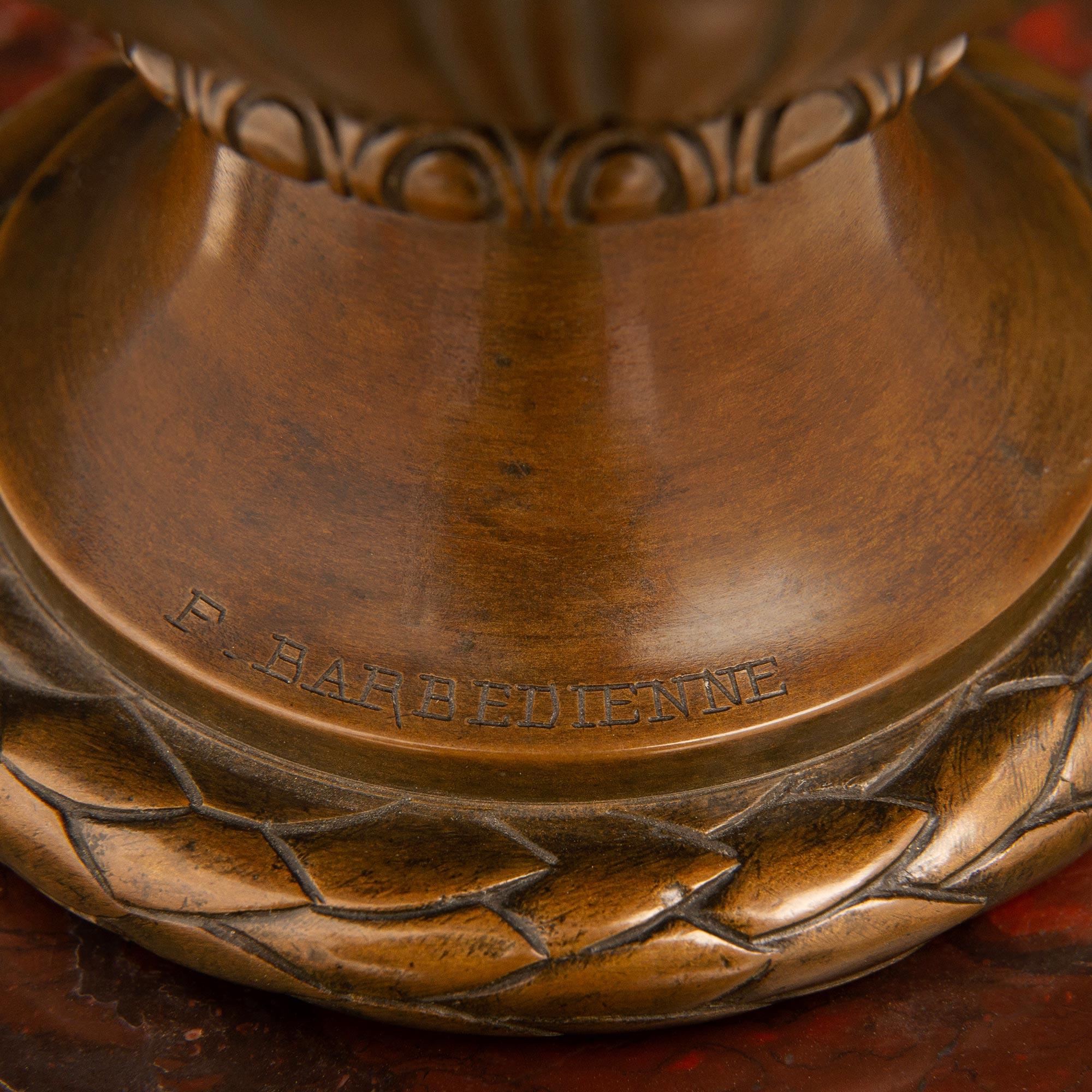 Coppia di lampade francesi del XIX secolo in bronzo, ormolu e marmo, firmate Barbedienne in vendita 5