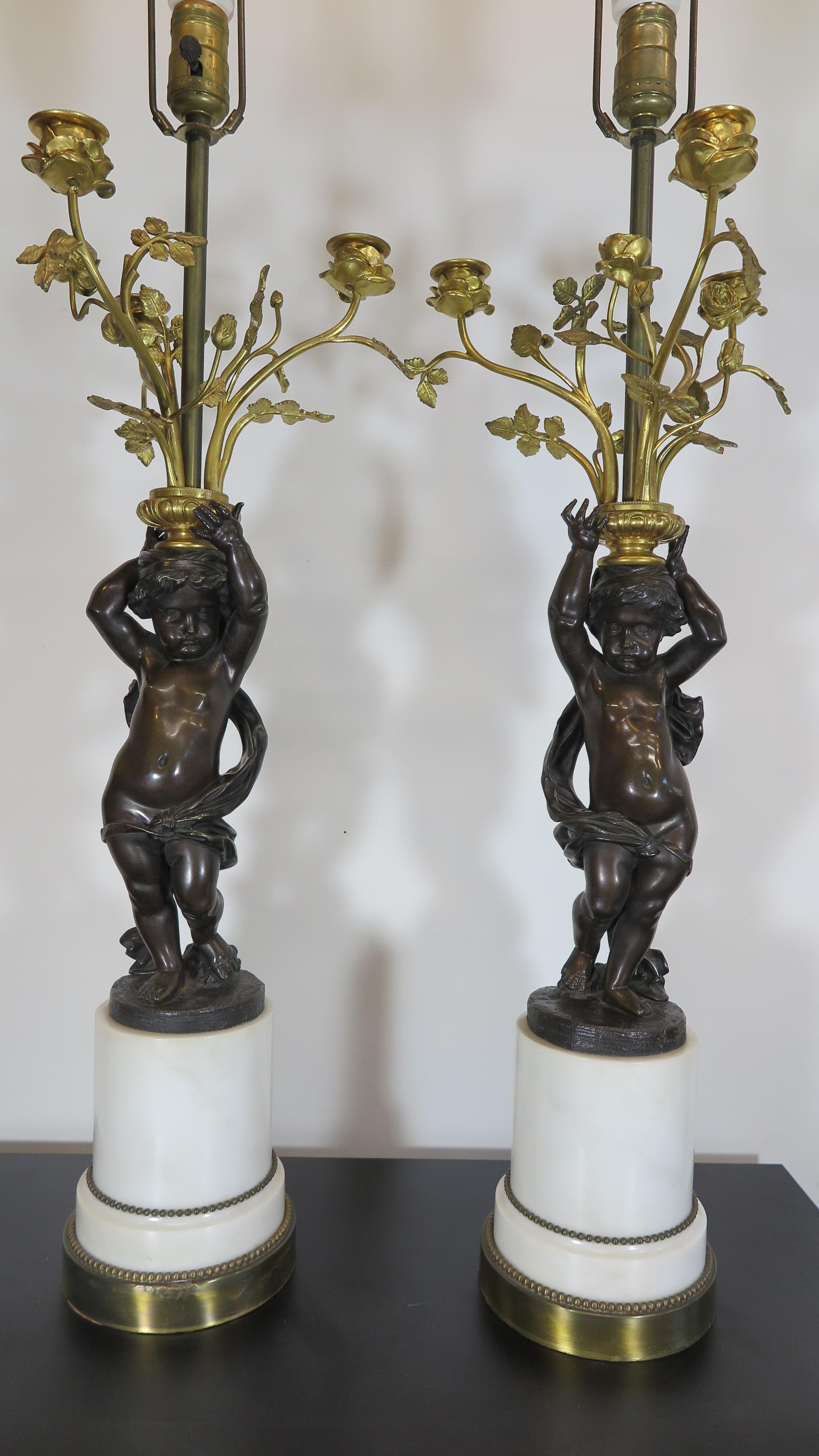 Pair of French 19th Century Bronze Putti Lamp For Sale 6
