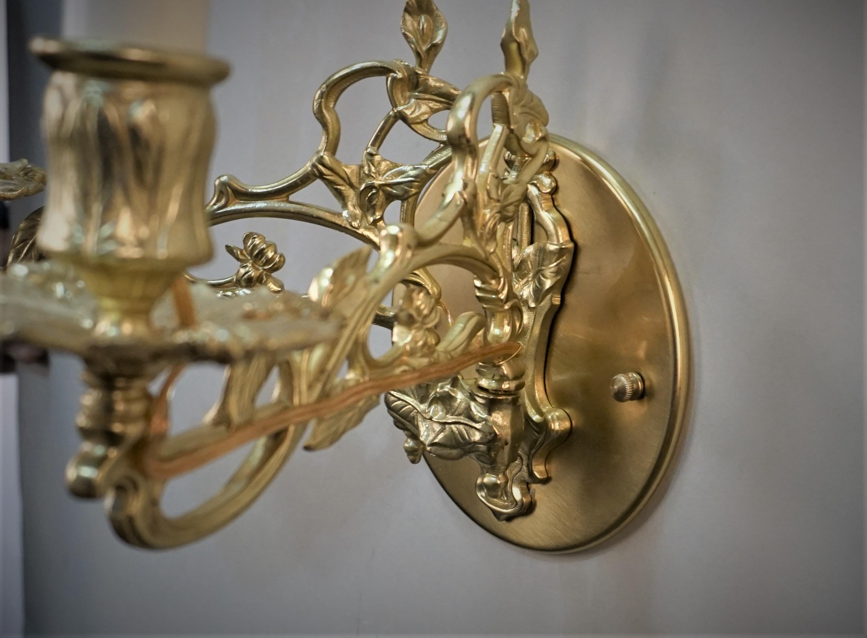 Pair of French 19th Century Bronze Wall Sconces For Sale 2