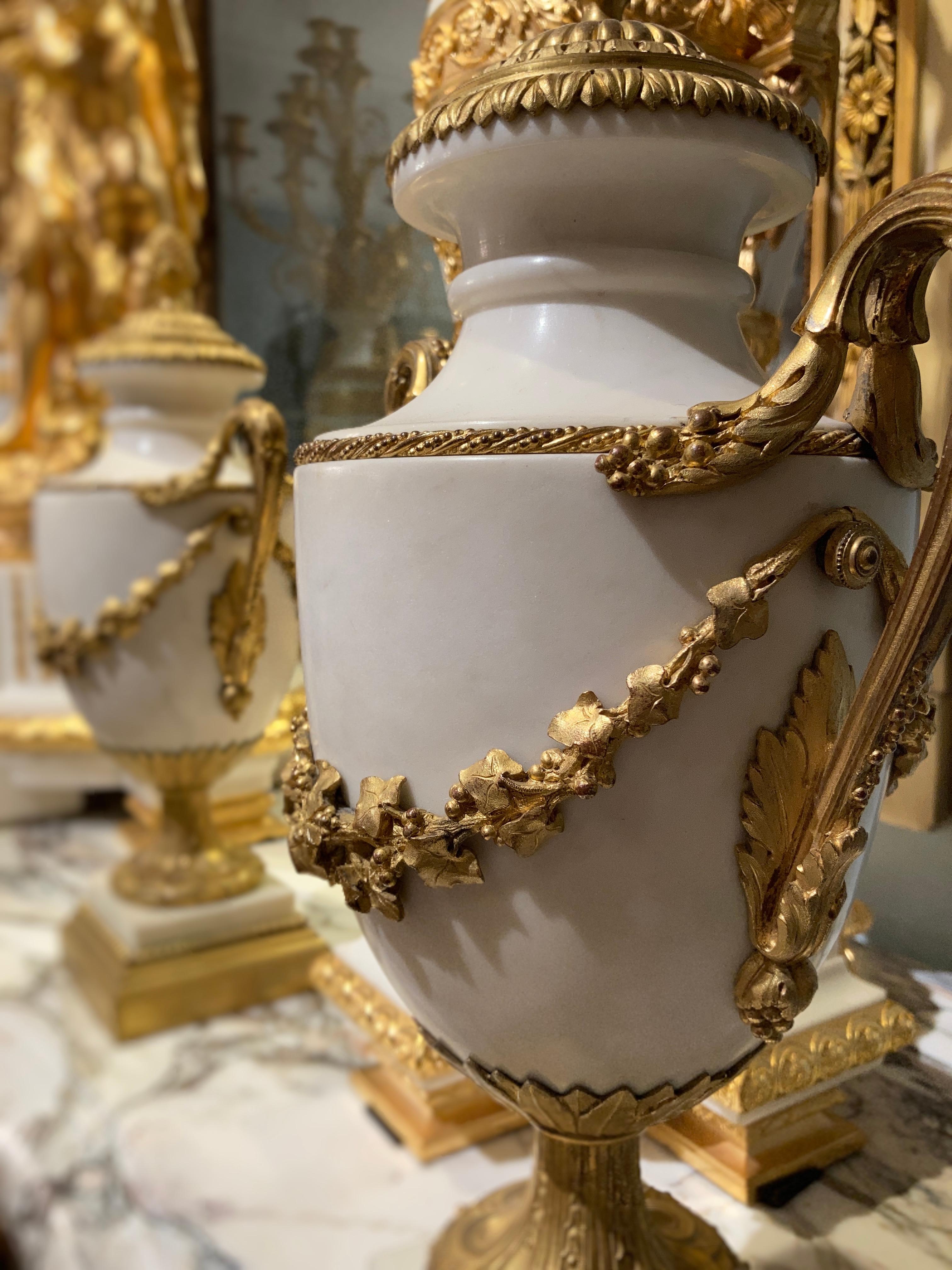 Ormolu Pair of French 19th Century Carrara Marble and Gilt Bronze Urns For Sale