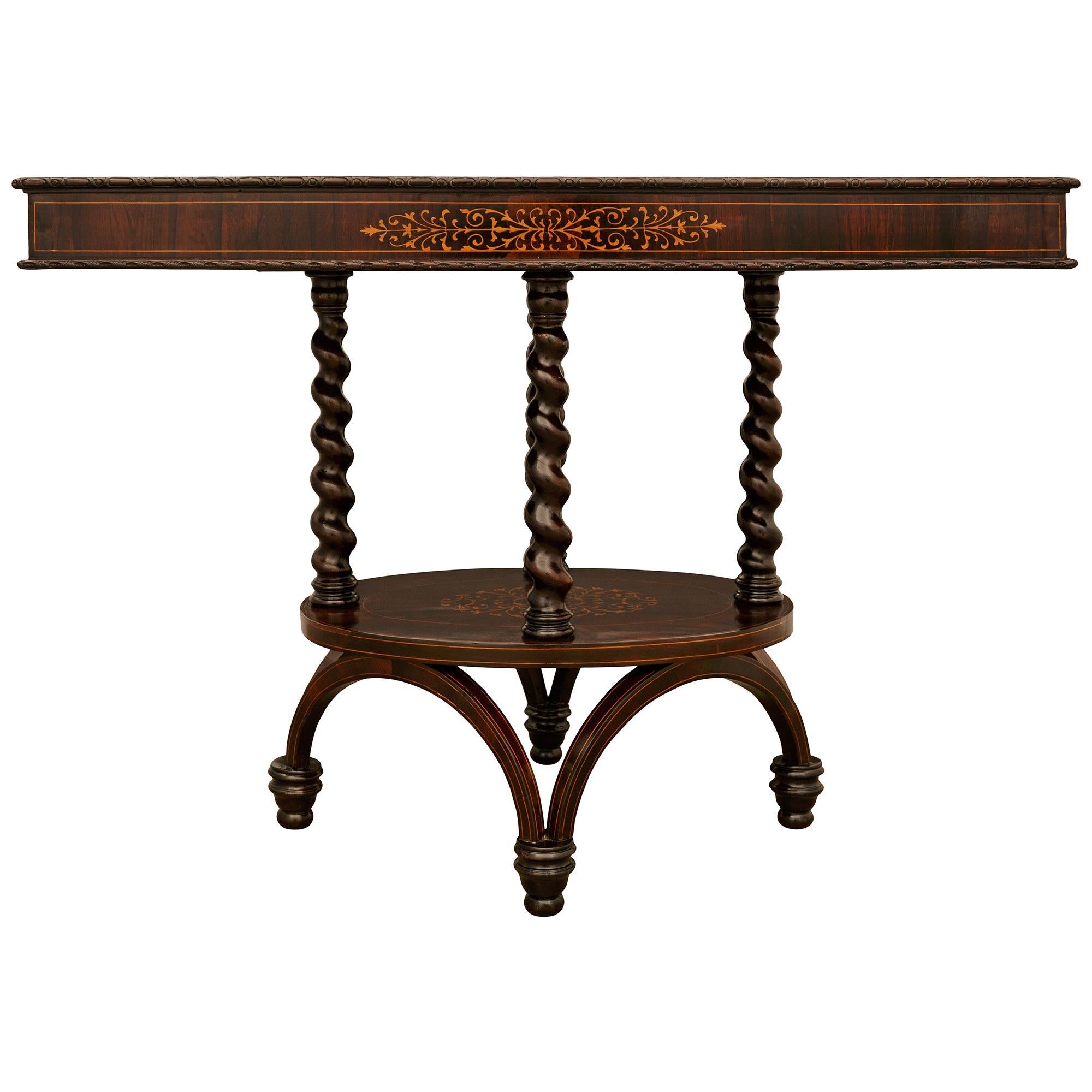 Pareja de mesas francesas de palisandro y madera de frutal del siglo XIX, época Charles X en Bueno estado para la venta en West Palm Beach, FL