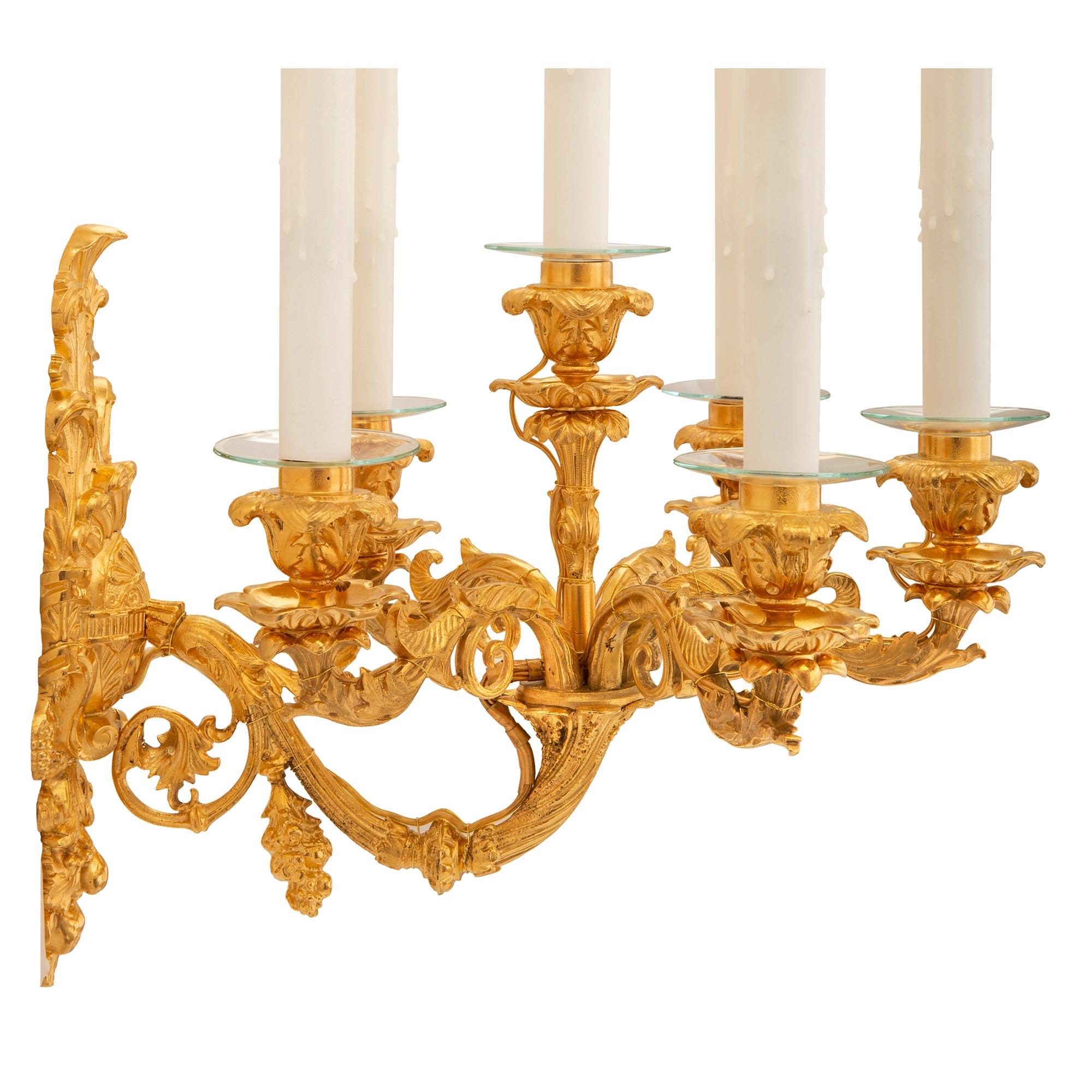 Pair of French 19th Century Charles X St. Ormolu Sconces In Good Condition For Sale In West Palm Beach, FL