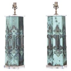Paire de lampes de table en cuivre français du XIXe siècle à patine vert-de-gris, câblées aux États-Unis
