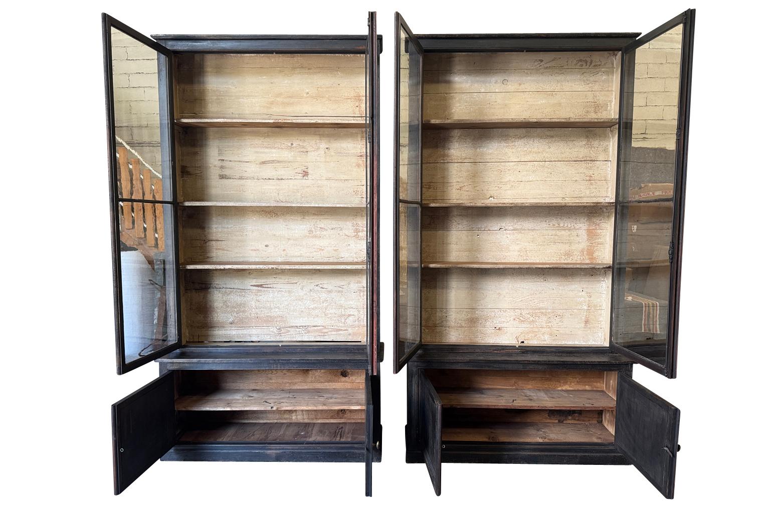 Francese Pair Of French 19th Century Deux Corps Bibliotheques in vendita