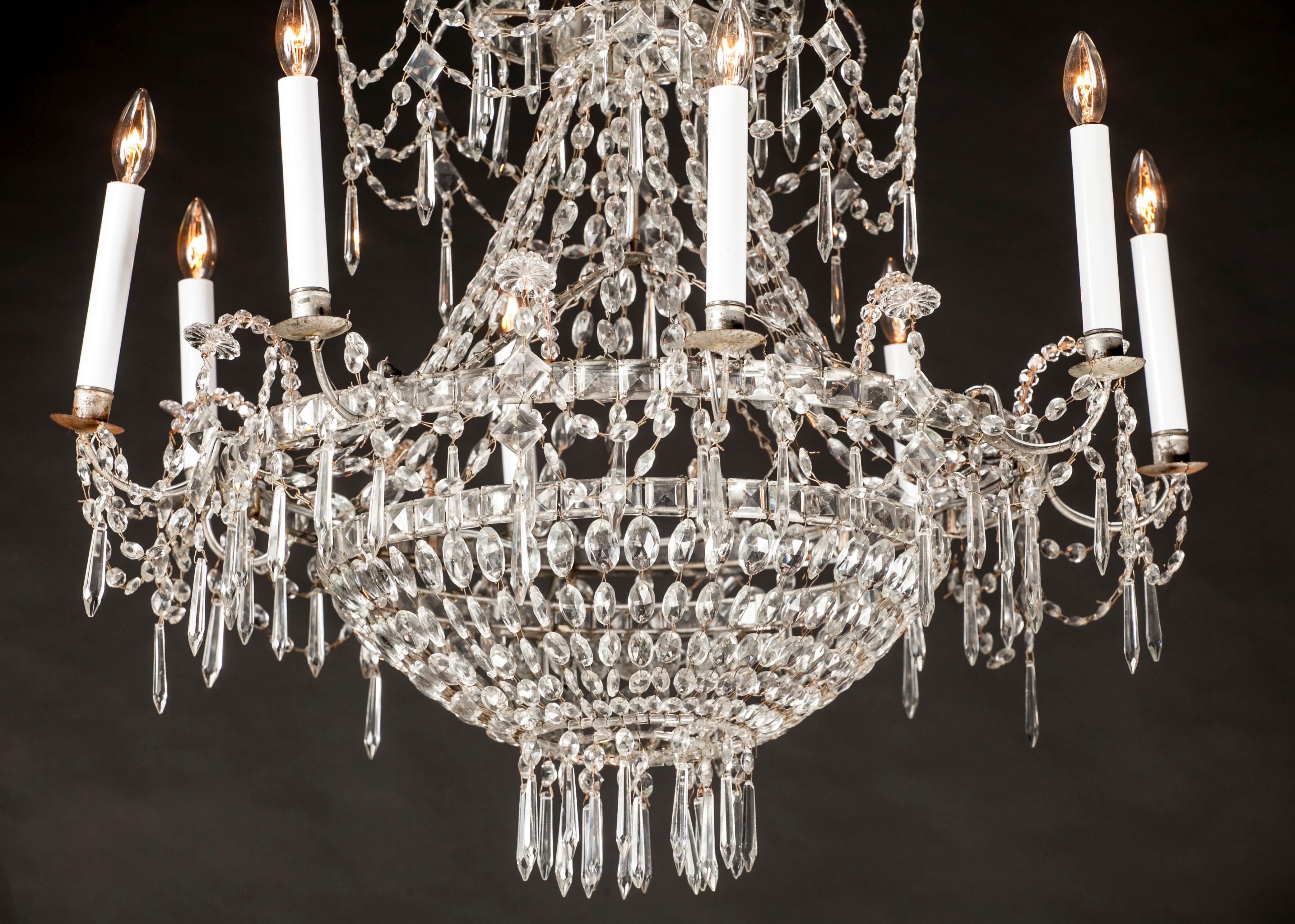 Direttorio Coppia di lampadari francesi del XIX secolo in stile direttorio in vendita