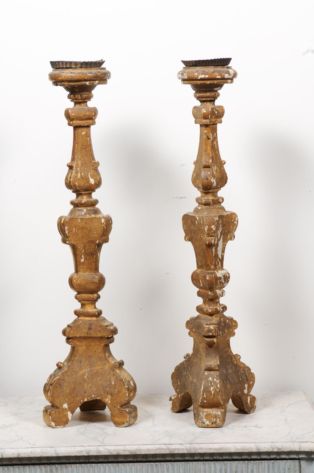 Pair of French 19th Century Gilt Candlesticks with Carved Foliage and Volutes For Sale 5