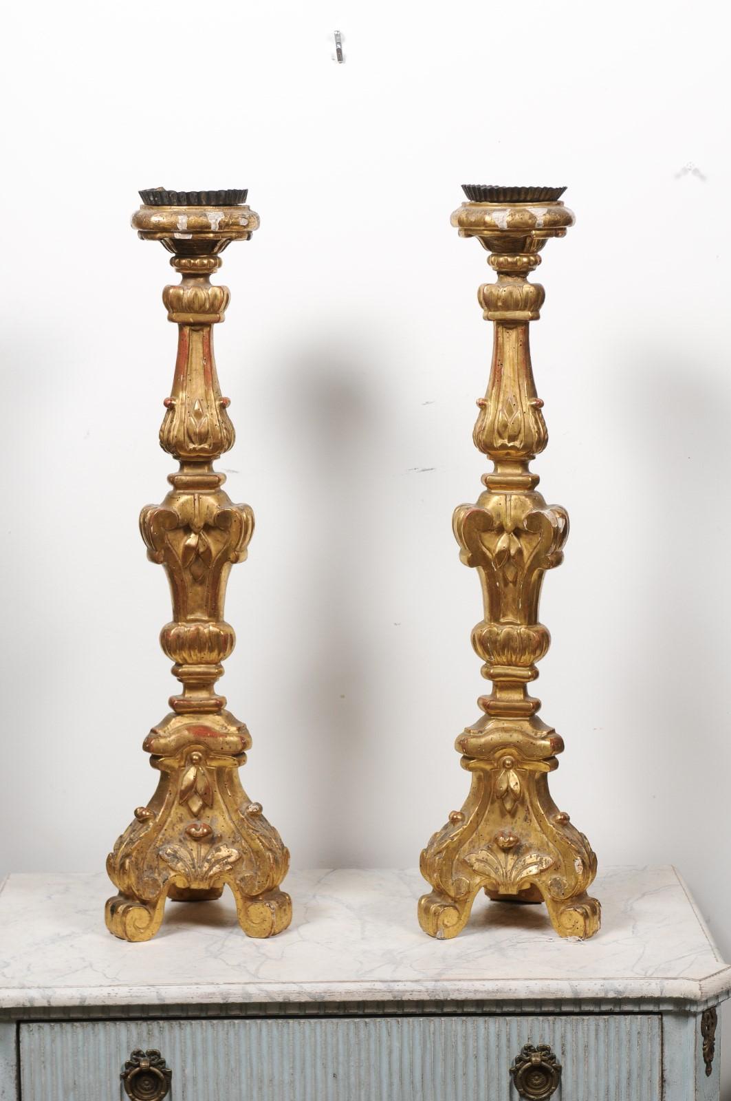 Pair of French 19th Century Gilt Candlesticks with Carved Foliage and Volutes For Sale 2