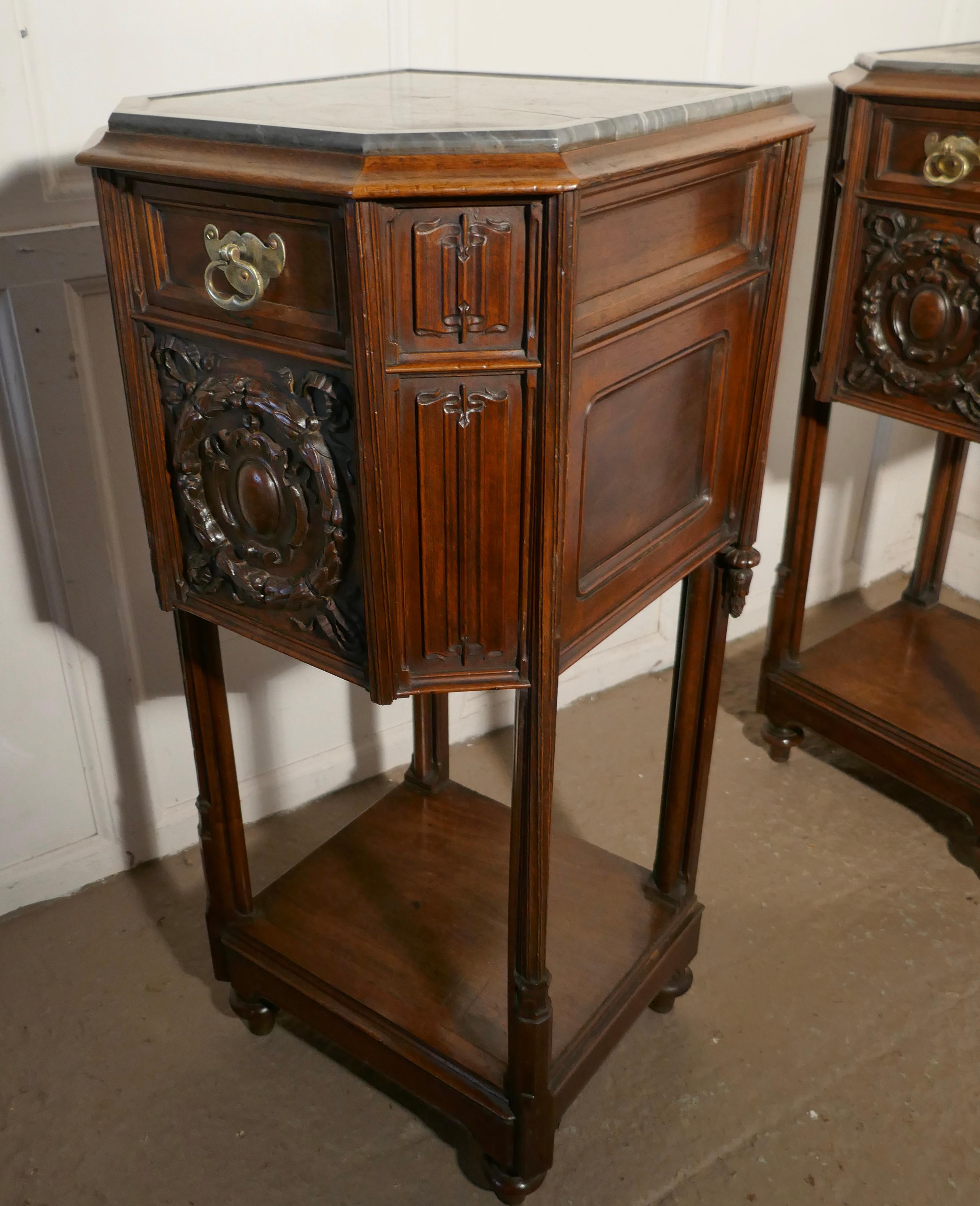 Pair of French 19th Century Gothic Oak Bedside Cupboards For Sale 4