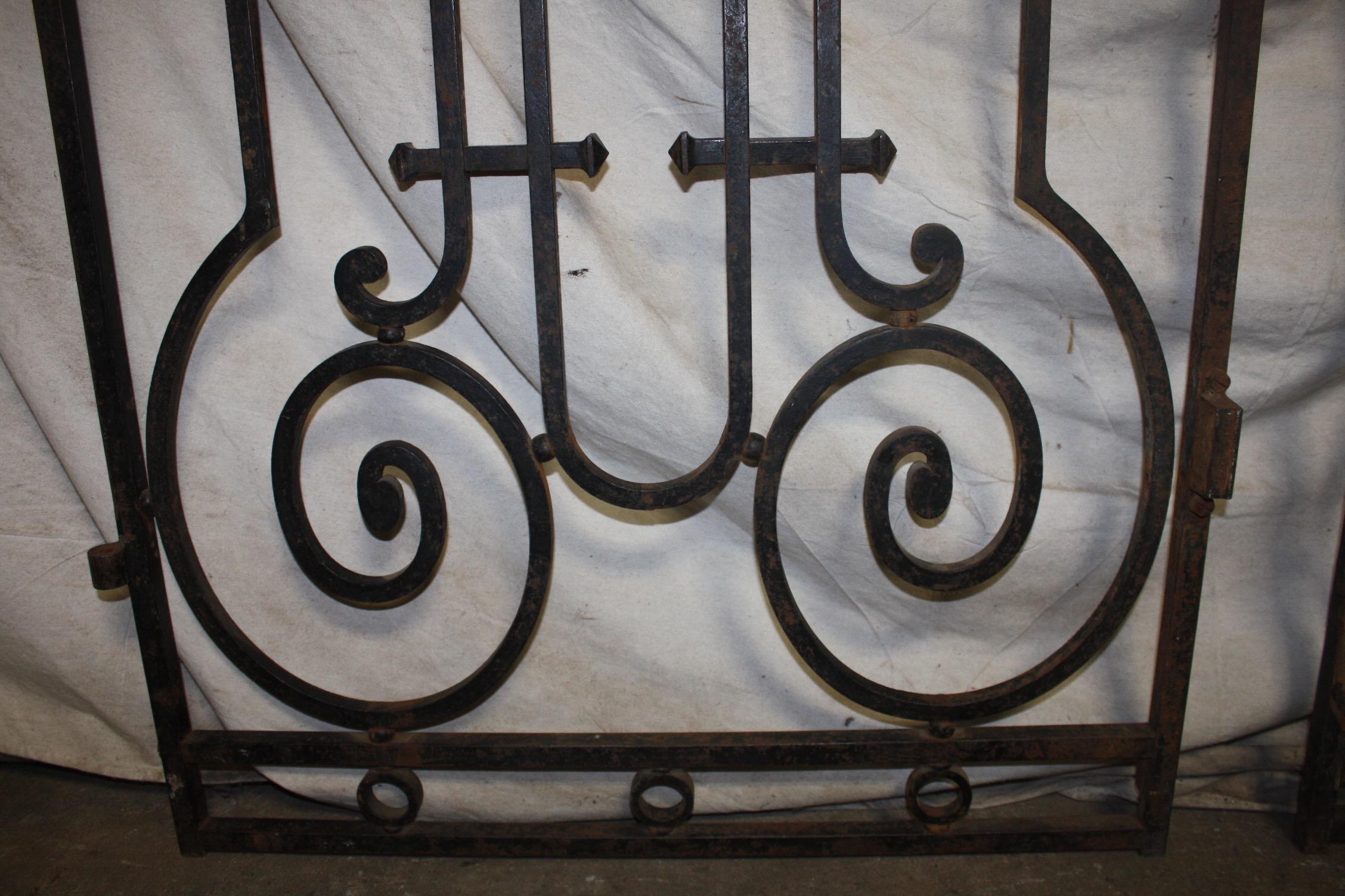 Pair of French 19th Century Iron Gates In Good Condition For Sale In Stockbridge, GA