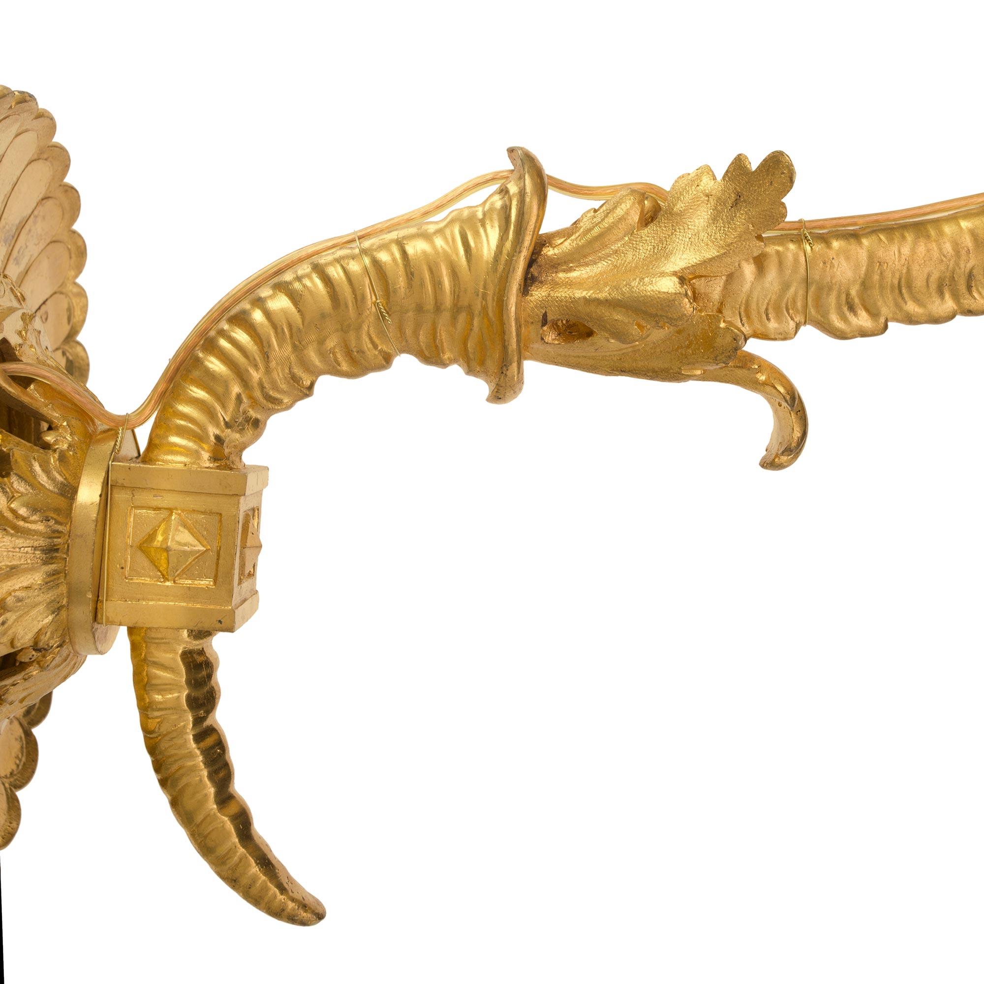 Pair of French 19th Century Louis Philippe St. Seven-Arm Ormolu Sconce For Sale 3