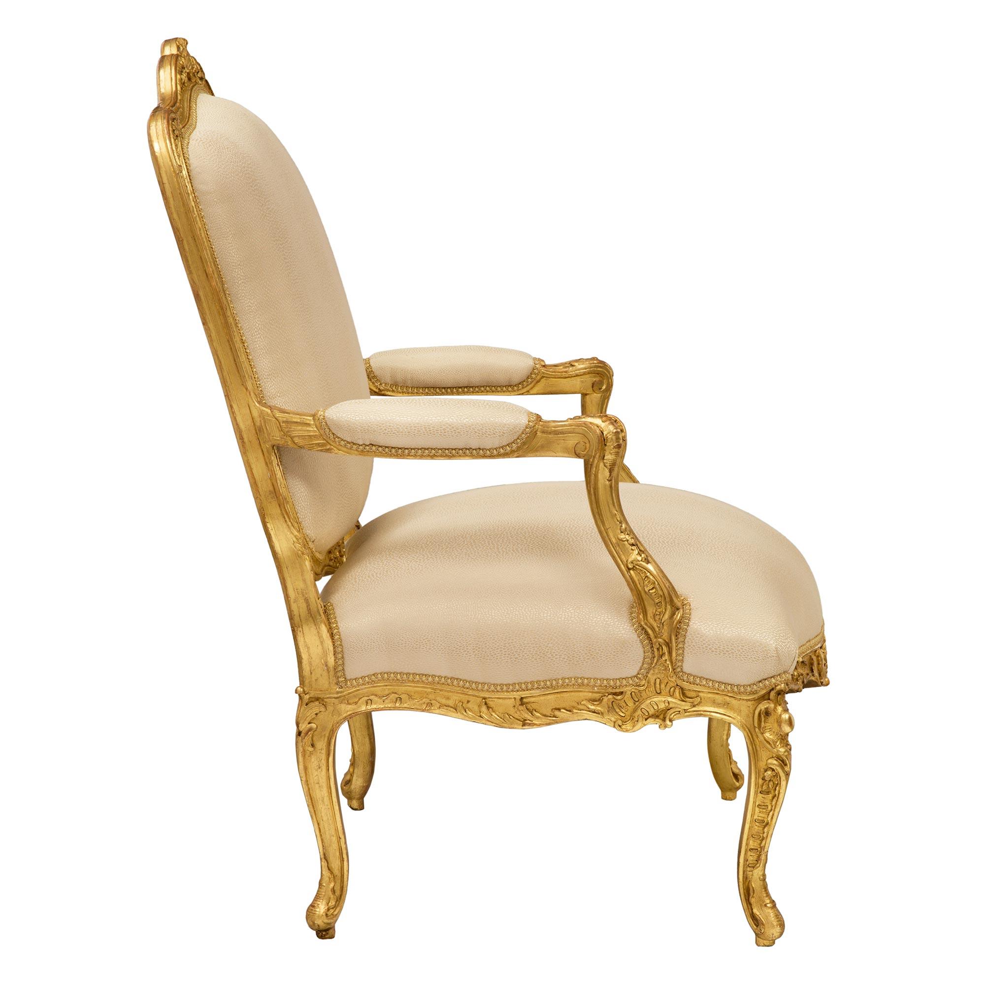Pair of French 19th Century Louis XV St. Giltwood Armchairs In Good Condition In West Palm Beach, FL