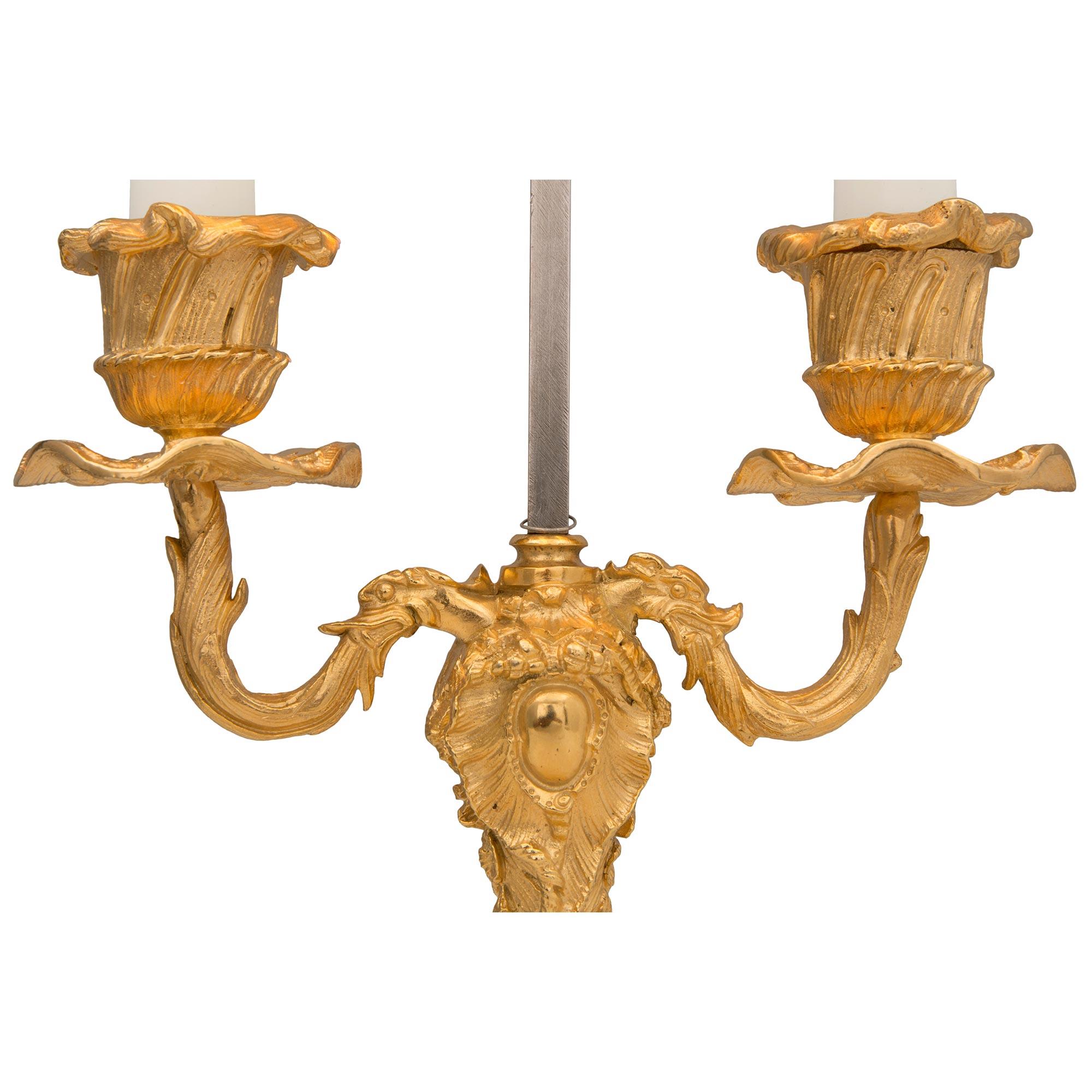 Pair of French 19th Century Louis XV St. Ormolu and Tole Bouillotte Lamps For Sale 3