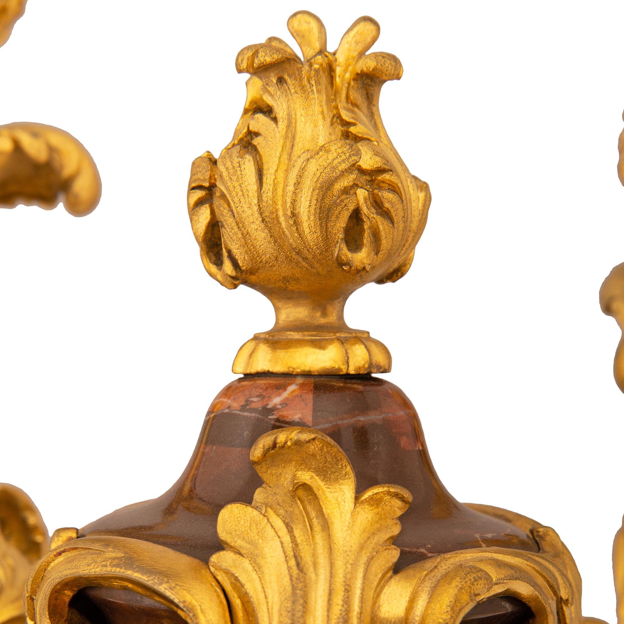 Coppia di candelabri francesi del XIX secolo in stile Luigi XV, firmati F. Link in vendita 1