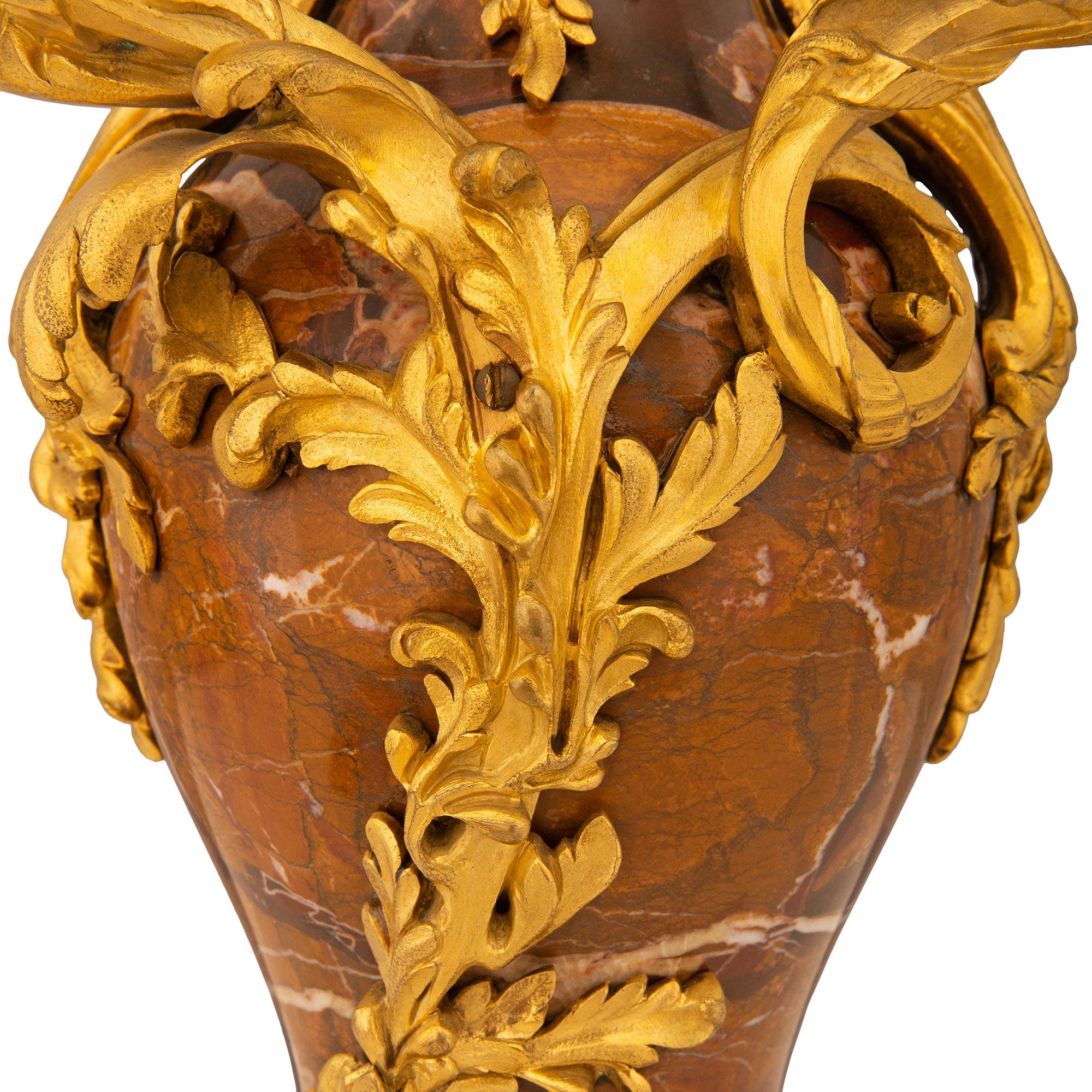 Coppia di candelabri francesi del XIX secolo in stile Luigi XV, firmati F. Link in vendita 3