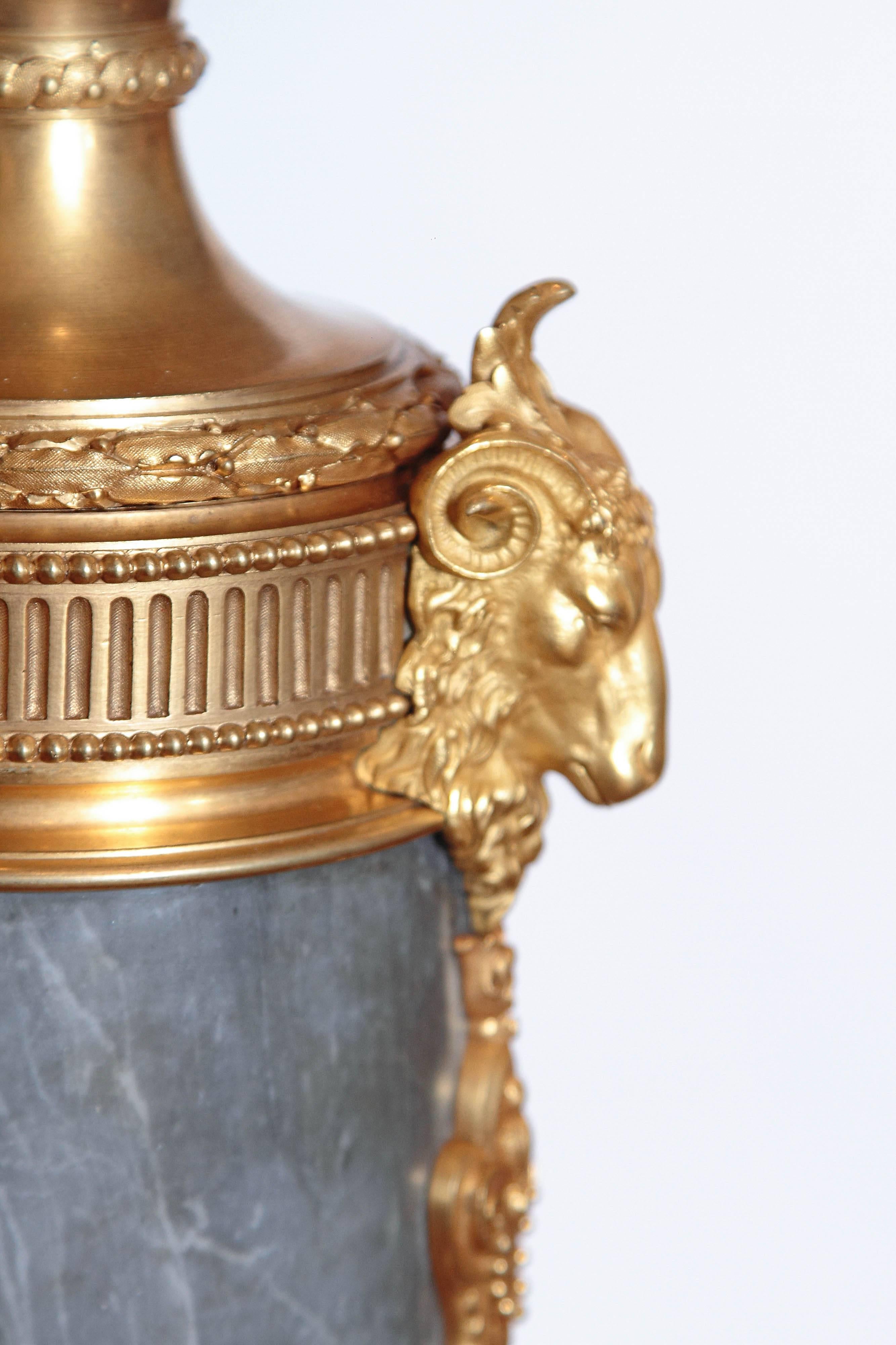 Pair of French 19th Century Louis XVI Marble and Gilt Bronze Rams Head Lamps 3