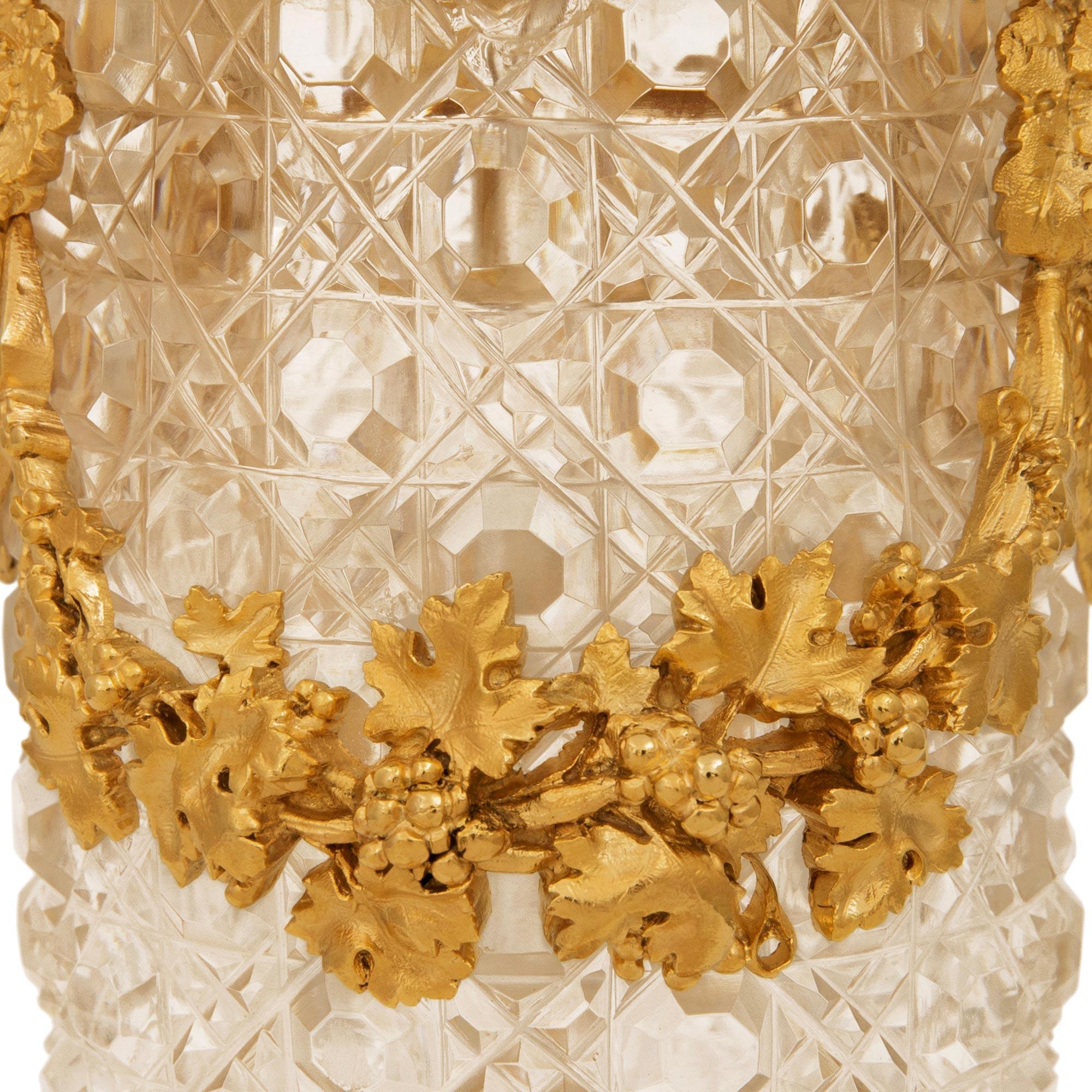 Paire de lampes en cristal et bronze doré de Baccarat du XIXe siècle, de style Louis XVI en vente 1