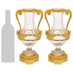 Paire de vases en cristal et bronze doré de Baccarat du 19ème siècle.