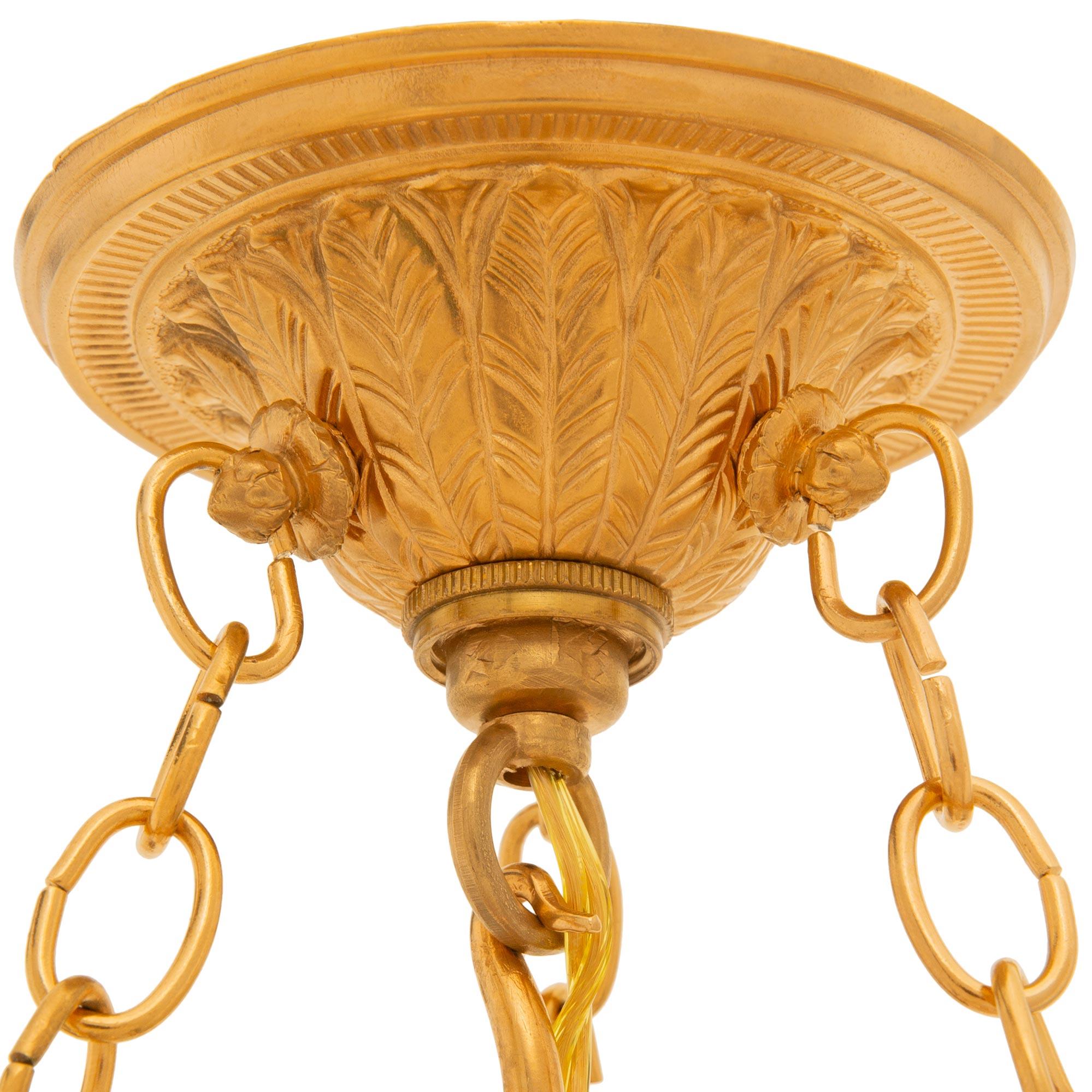 coppia di lanterne francesi del XIX secolo in stile Luigi XVI Belle Époque in Ormolu In condizioni buone in vendita a West Palm Beach, FL
