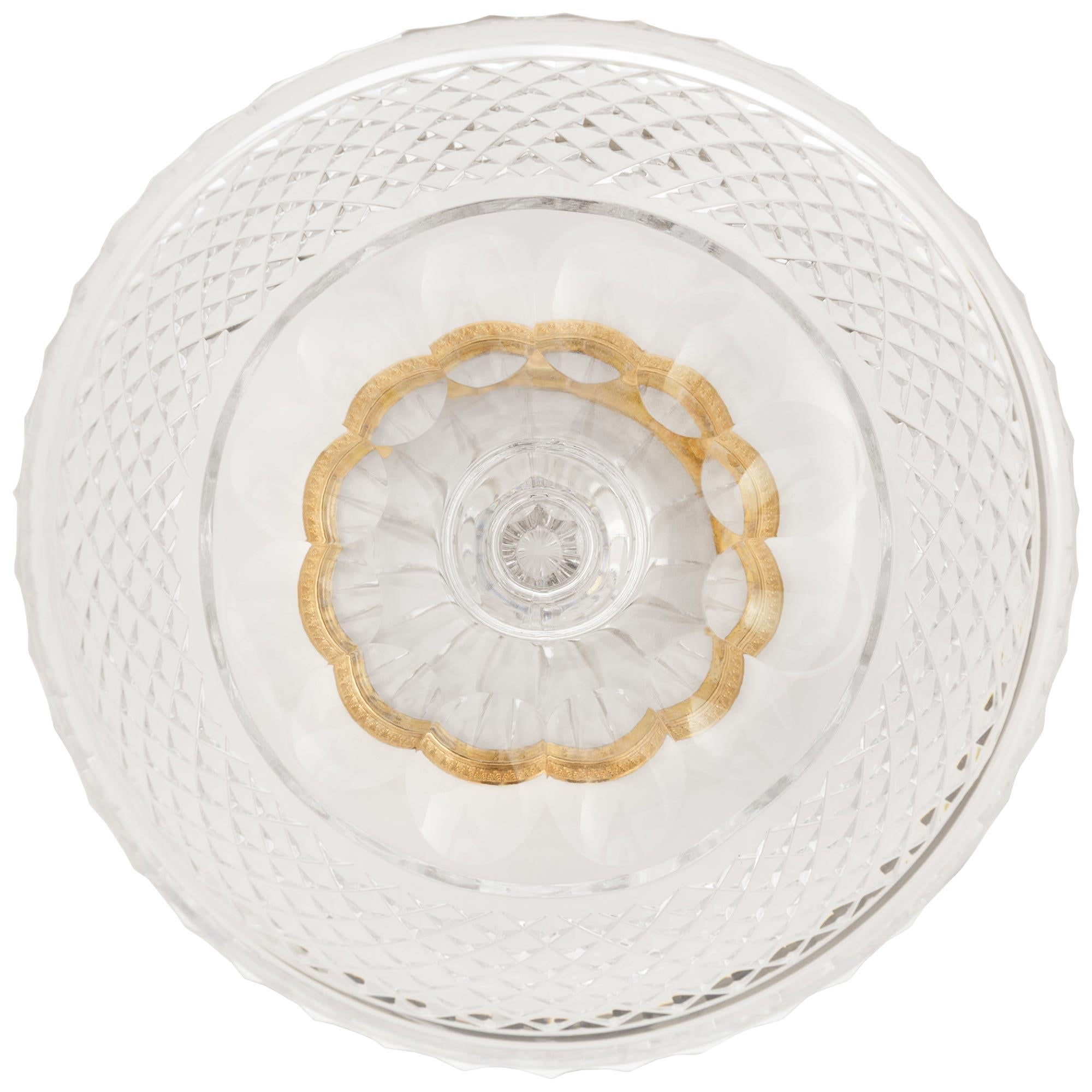 Paire de tazzas français du XIXe siècle de style Louis XVI, en cristal et bronze doré. en vente 2