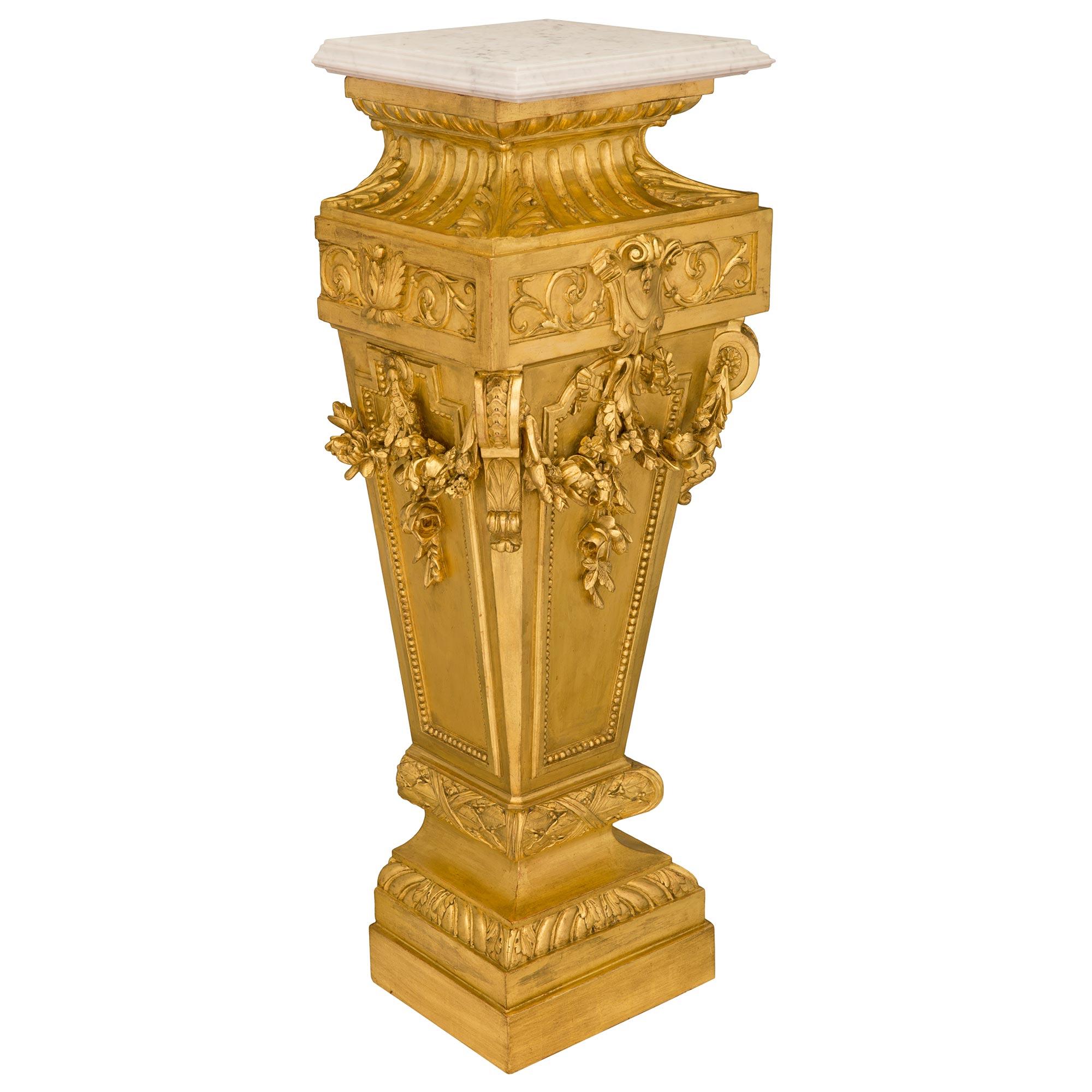 Pair of French 19th Century Louis XVI St. Giltwood and Marble Pedestal Columns In Good Condition For Sale In West Palm Beach, FL