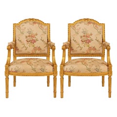 Pareja De Sillones Franceses Del Siglo XIX Luis XVI De Madera Dorada