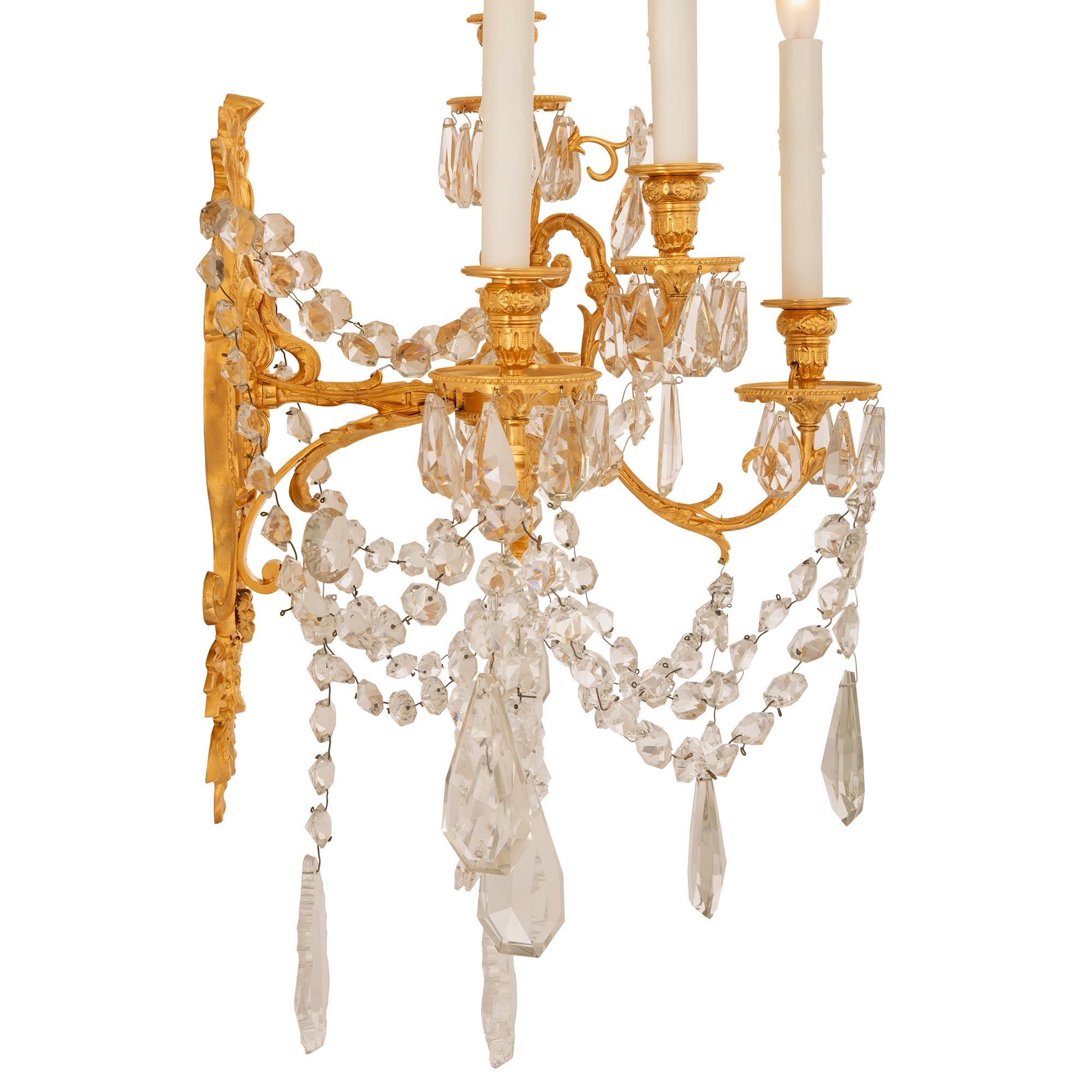 Pair of French 19th Century Louis XVI St. Ormolu and Baccarat Crystal Sconces In Good Condition In West Palm Beach, FL