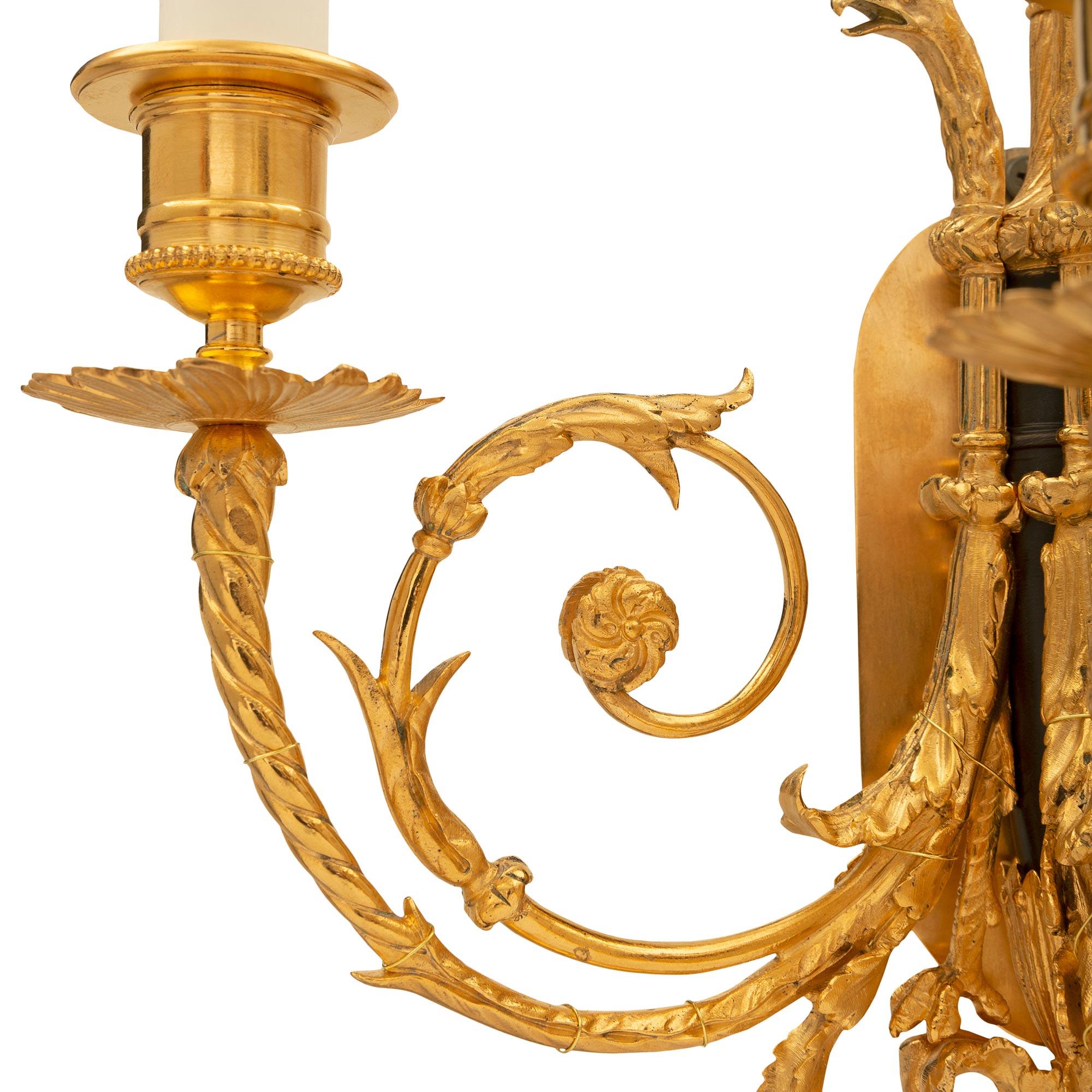 Pair of French 19th Century Louis XVI St. Ormolu and Patinated Bronze Sconces For Sale 4