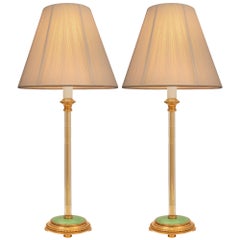 Paire de Louis XVI du 19ème siècle Lampes de style Ormolu, cristal et émail