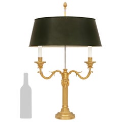 Ein Paar französische Bouillotte-Lampen im Louis-XVI-Stil aus dem 19. Jahrhundert, aus vergoldetem Bronze, Eisen und Tôle