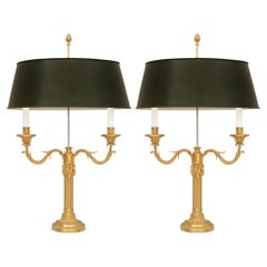 Ein Paar französische Bouillotte-Lampen im Louis-XVI-Stil aus dem 19. Jahrhundert, aus vergoldetem Bronze, Eisen und Tôle