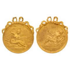 coppia di placchette in ormolu francesi del XIX secolo di stile Luigi XVI coppia di placchette in ormolu francesi del XIX secolo di stile Luigi XVI